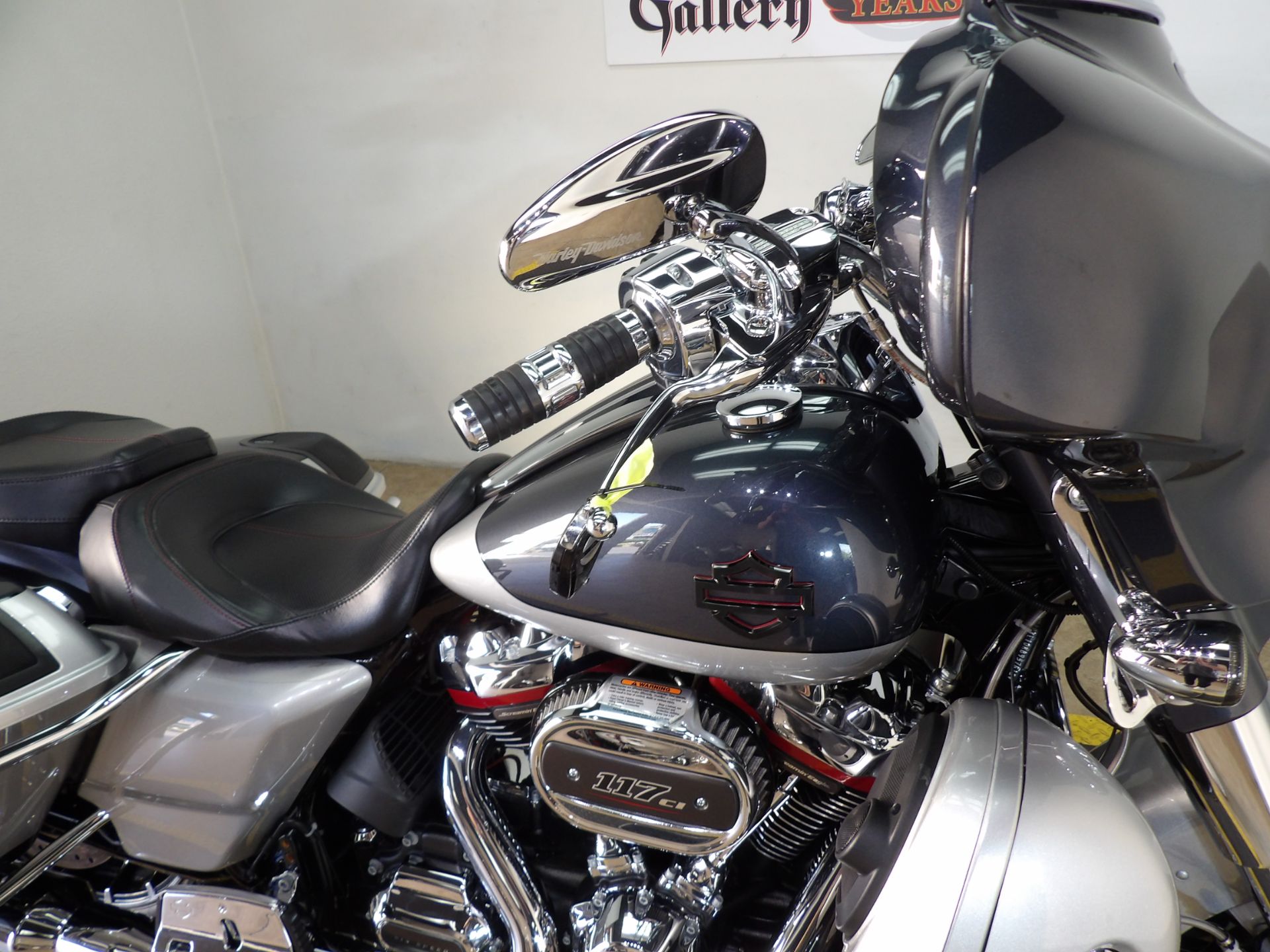 2019 Harley-Davidson CVO™ Street Glide® in Temecula, California - Photo 25