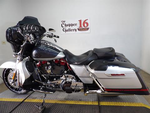 2019 Harley-Davidson CVO™ Street Glide® in Temecula, California - Photo 10