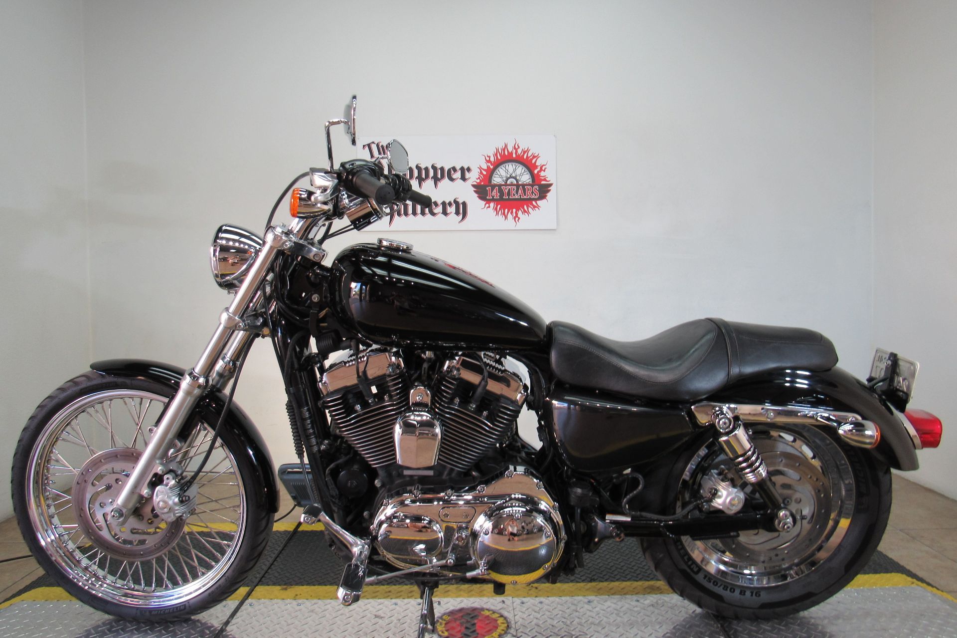 2007 Harley-Davidson Sportster® 1200 Custom in Temecula, California - Photo 2