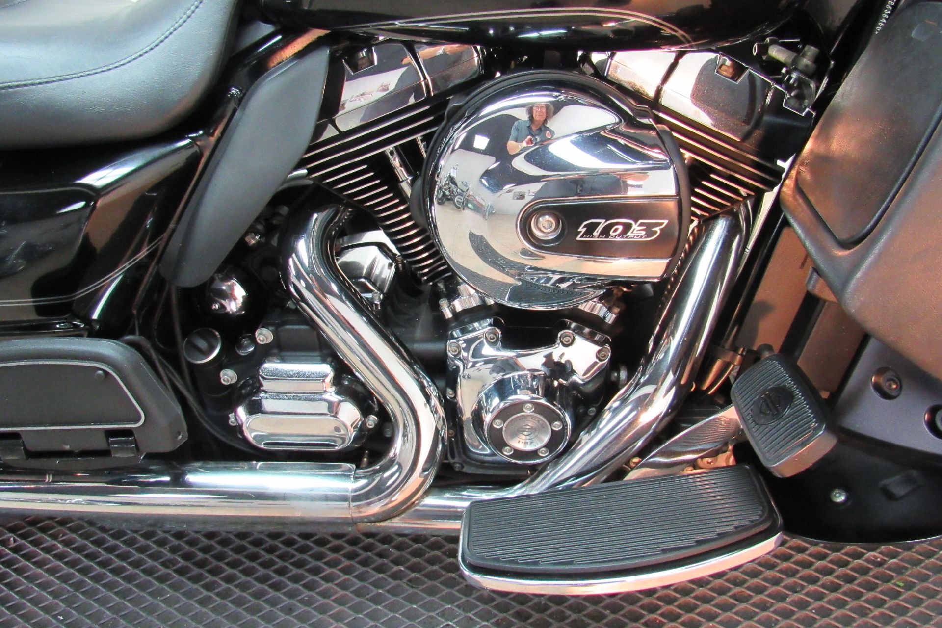 2014 Harley-Davidson Electra Glide® Ultra Classic® in Temecula, California - Photo 10