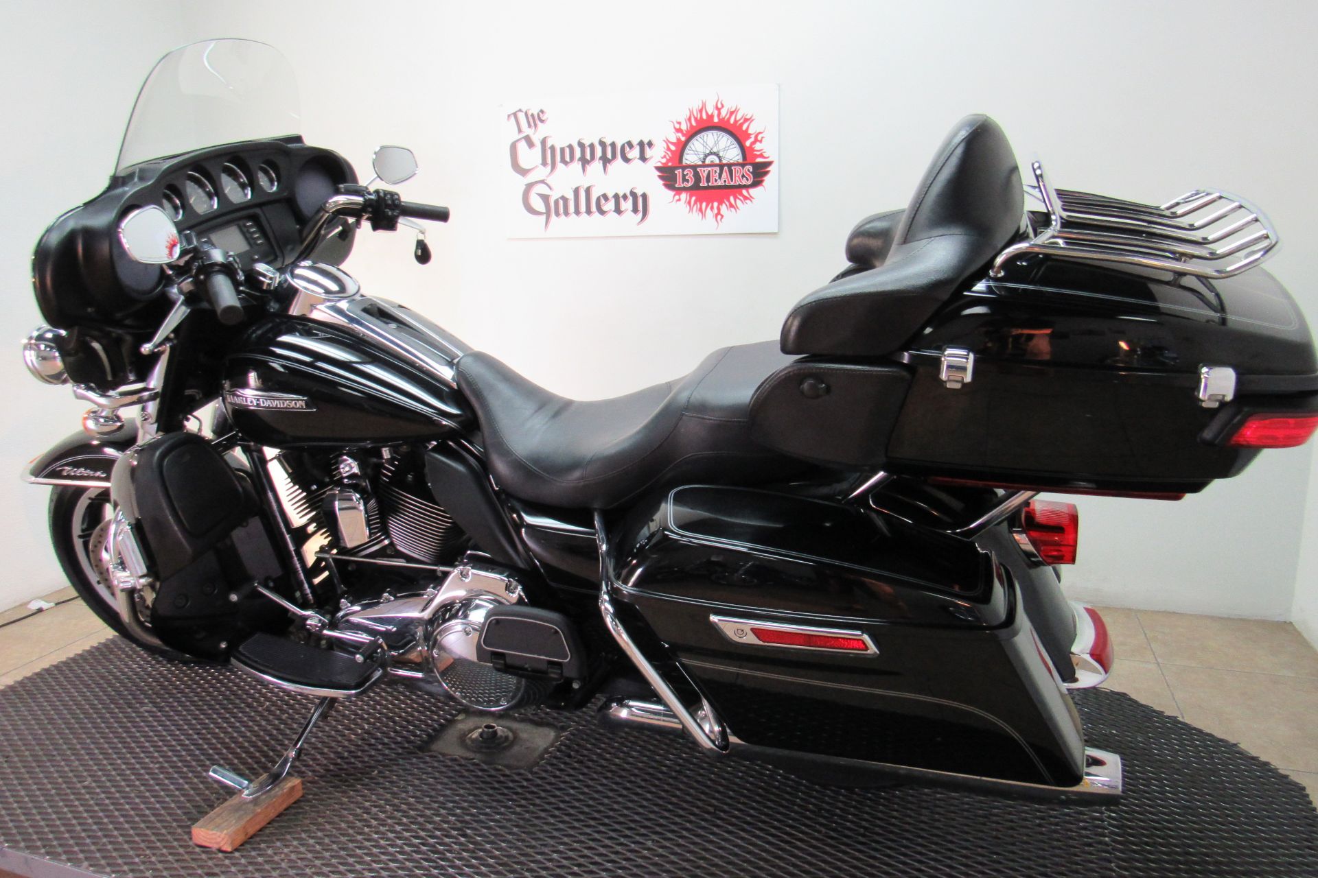 2014 Harley-Davidson Electra Glide® Ultra Classic® in Temecula, California - Photo 9