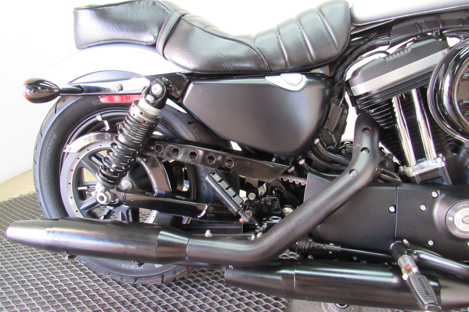 2020 Harley-Davidson Iron 883™ in Temecula, California - Photo 19