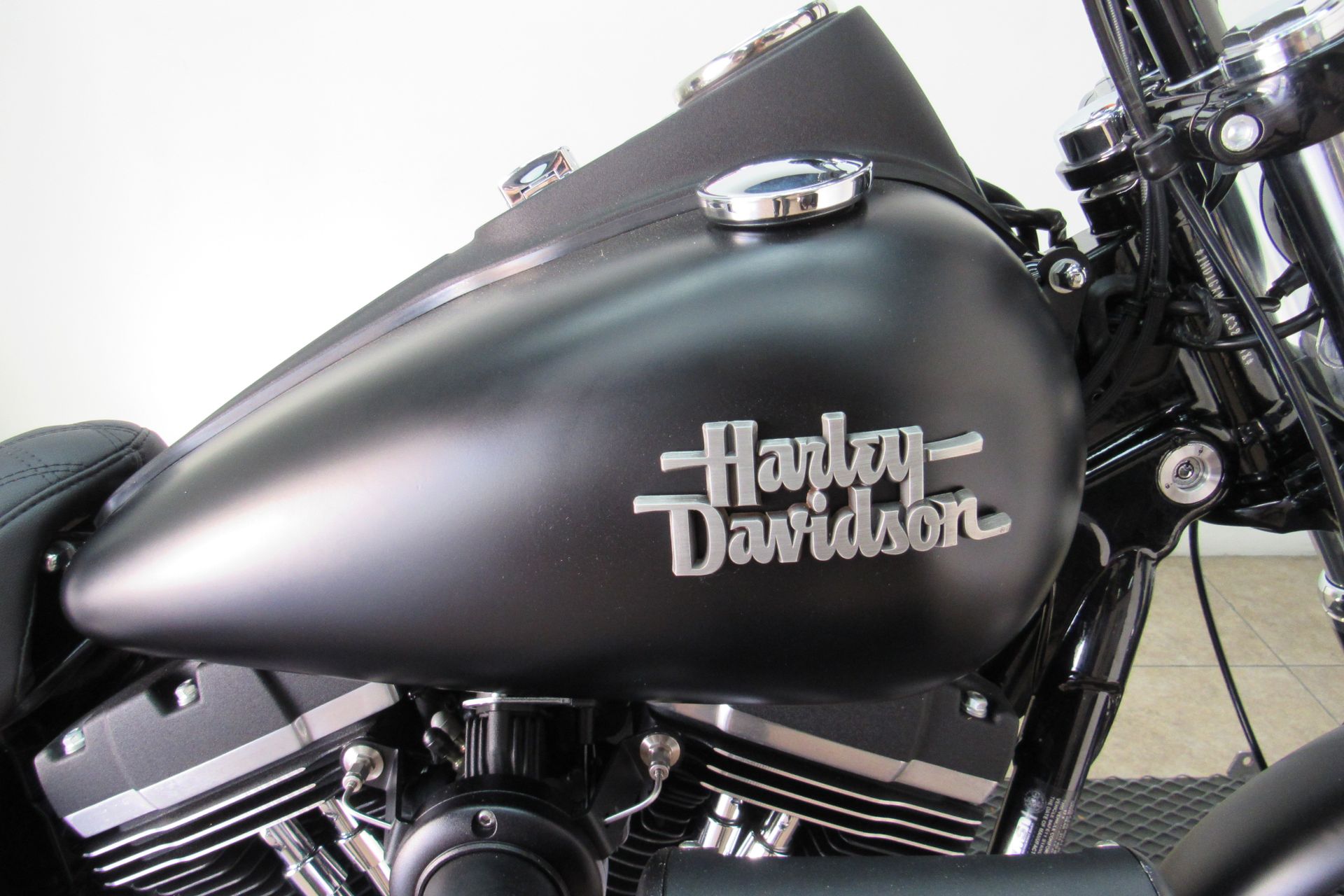 2016 Harley-Davidson Street Bob® in Temecula, California - Photo 7
