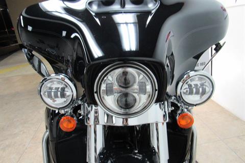 2018 Harley-Davidson Electra Glide® Ultra Classic® in Temecula, California - Photo 12