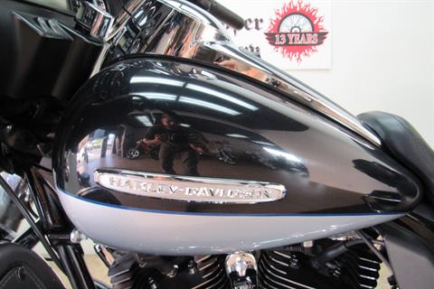 2013 Harley-Davidson Electra Glide® Ultra Limited in Temecula, California - Photo 8