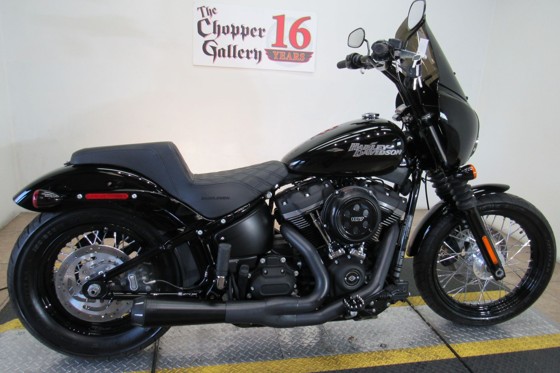 2018 Harley-Davidson Street Bob® 107 in Temecula, California - Photo 9