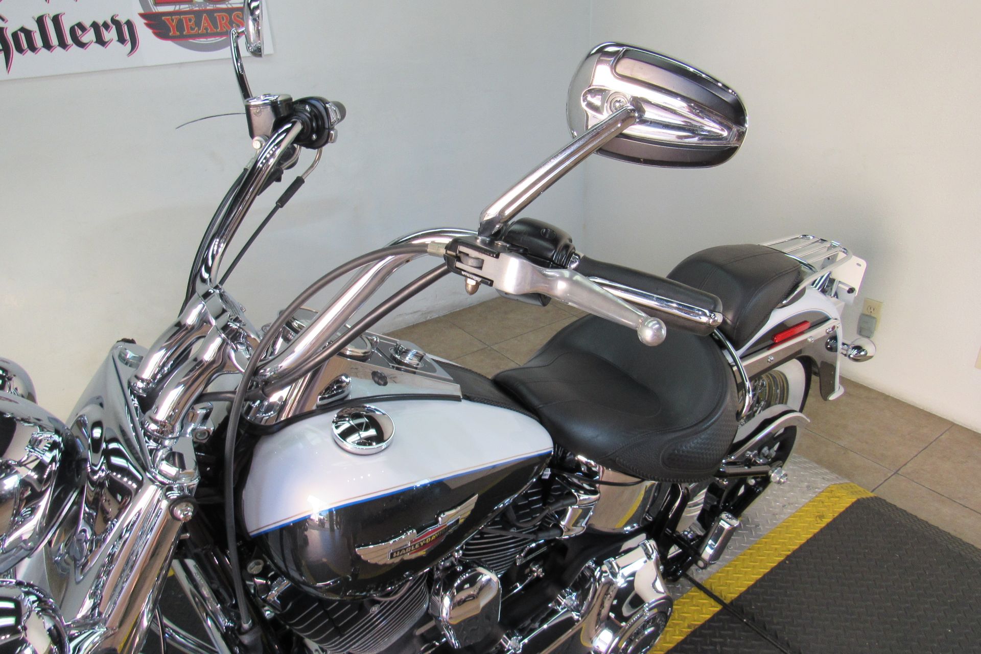 2009 Harley-Davidson Softail® Deluxe in Temecula, California - Photo 24