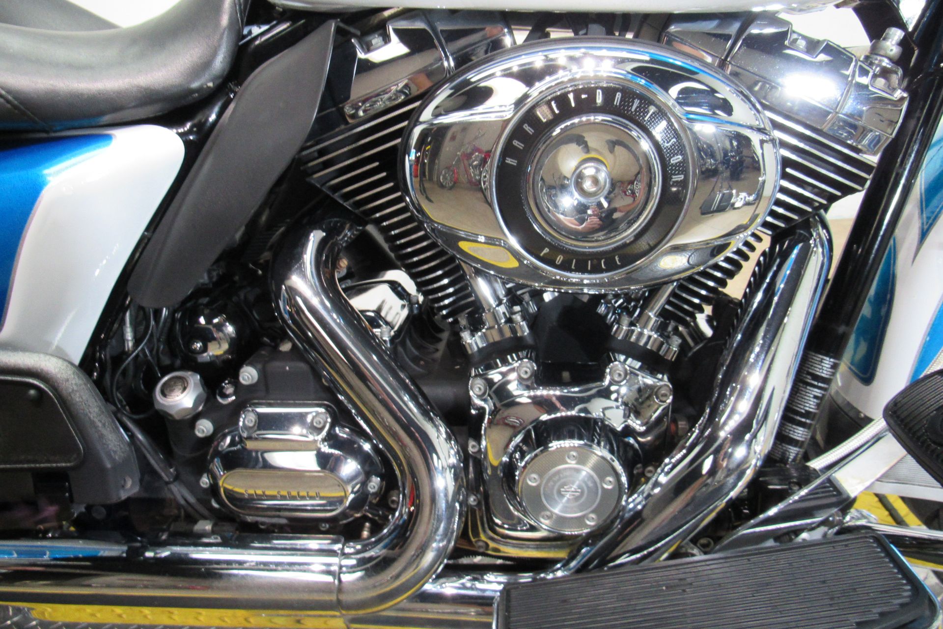 2011 Harley-Davidson Police Road King® in Temecula, California - Photo 11
