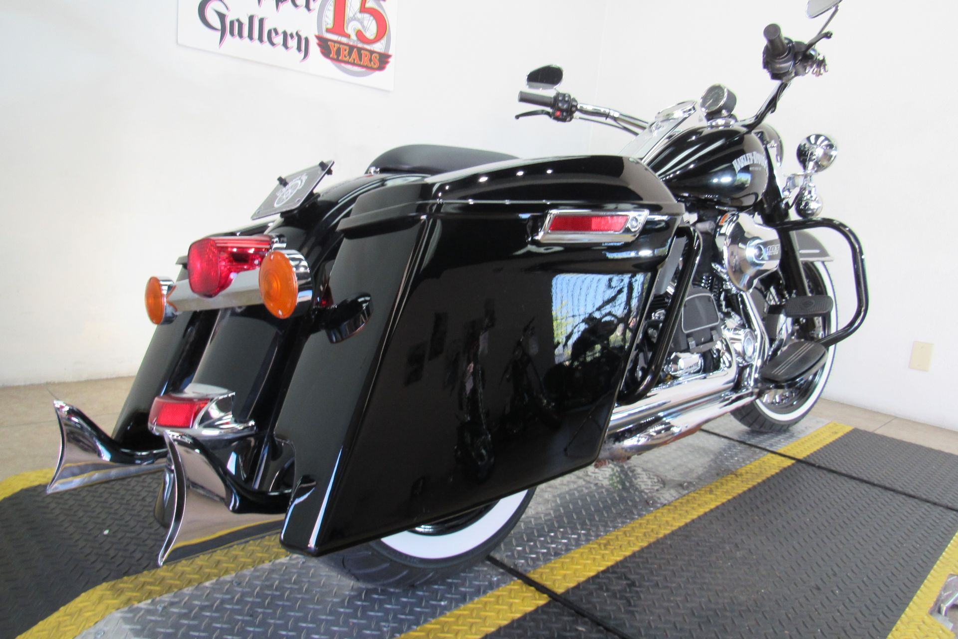 2014 Harley-Davidson Police Road King® in Temecula, California - Photo 32
