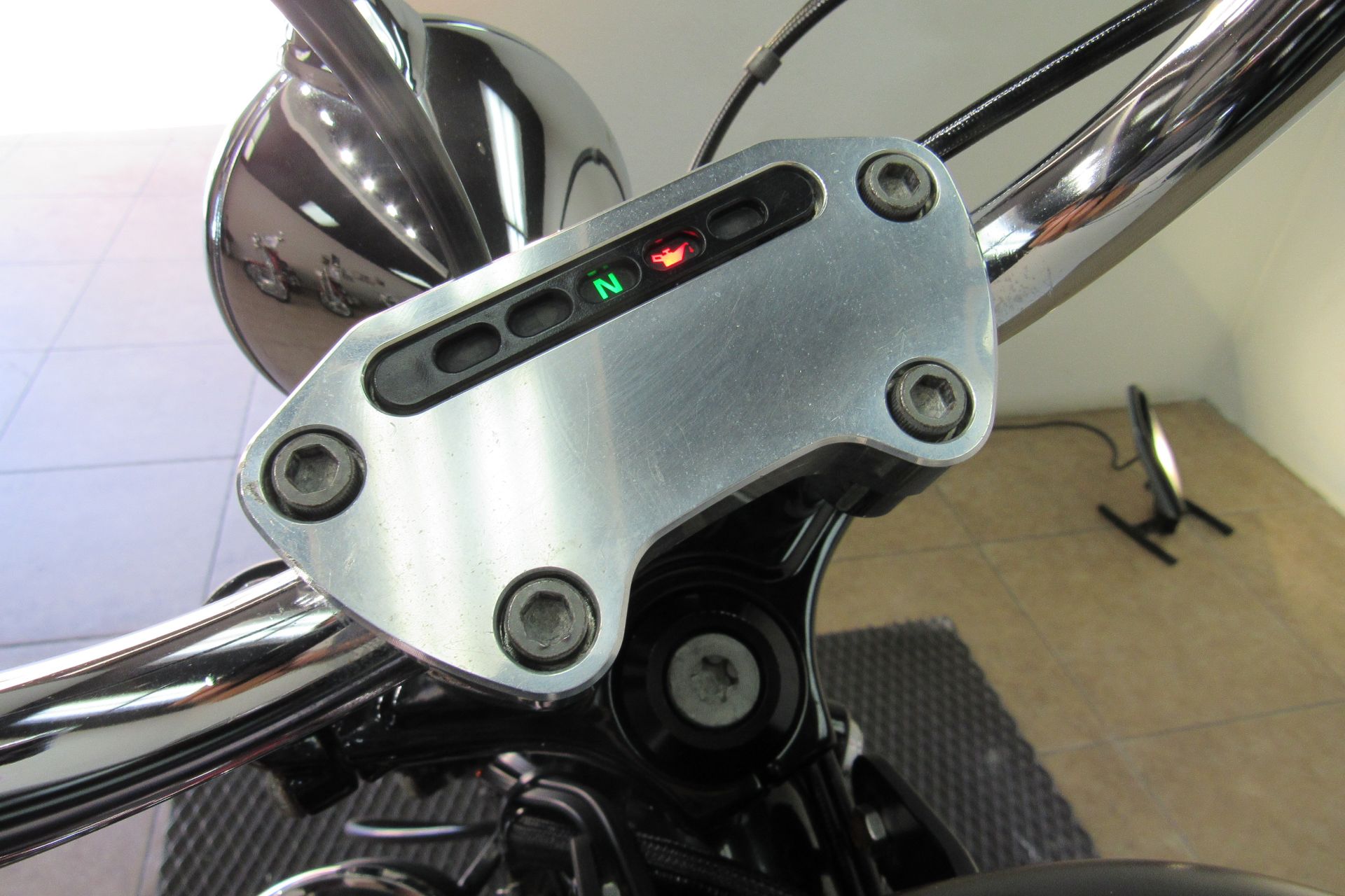 2012 Harley-Davidson Sportster® Seventy-Two™ in Temecula, California - Photo 24