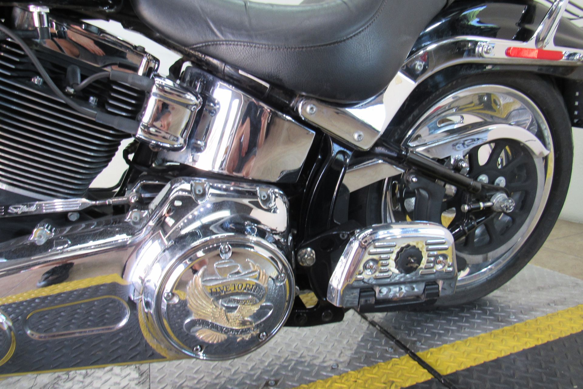2007 Harley-Davidson Softail® Custom in Temecula, California - Photo 14