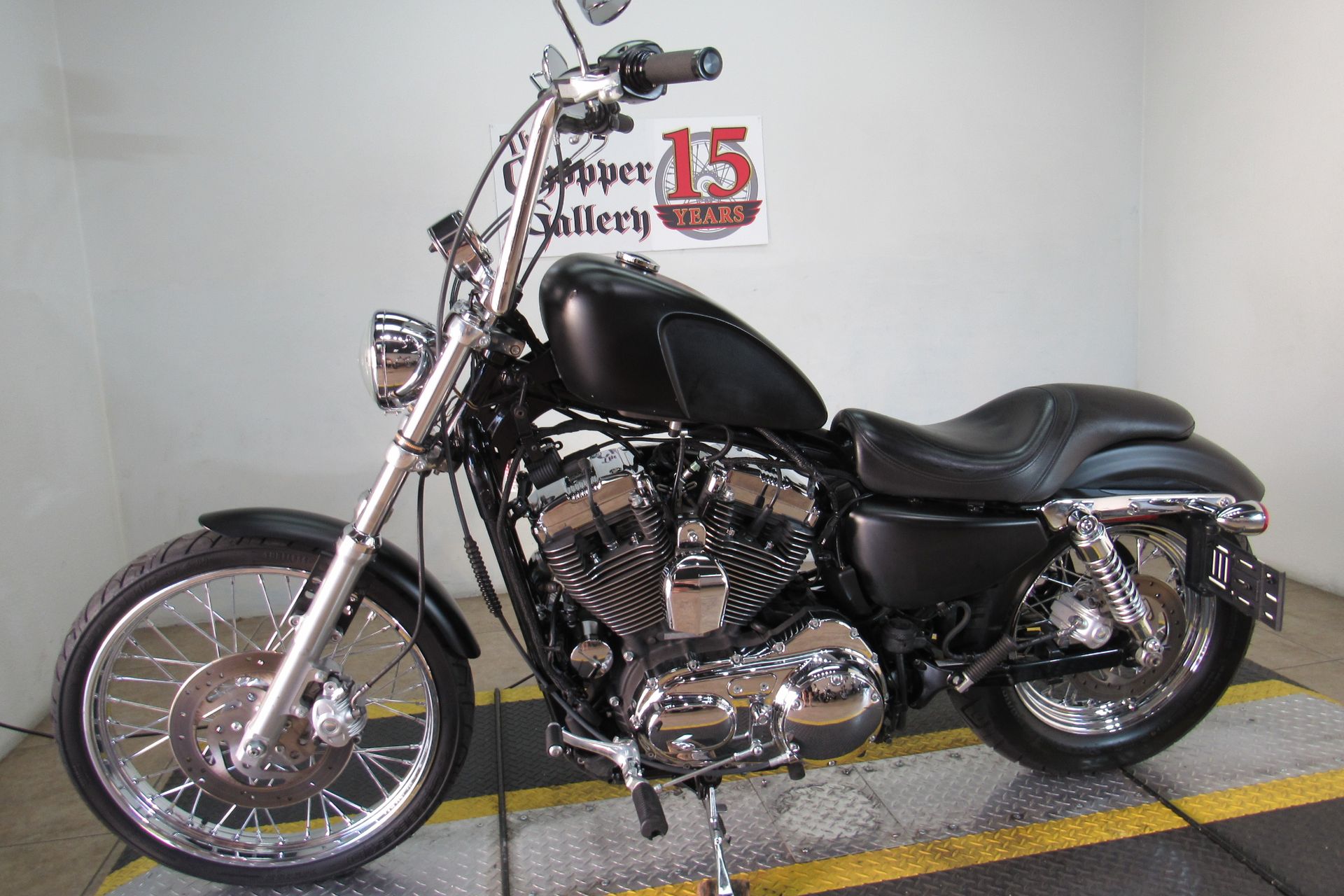2013 Harley-Davidson Sportster® Seventy-Two® in Temecula, California - Photo 4