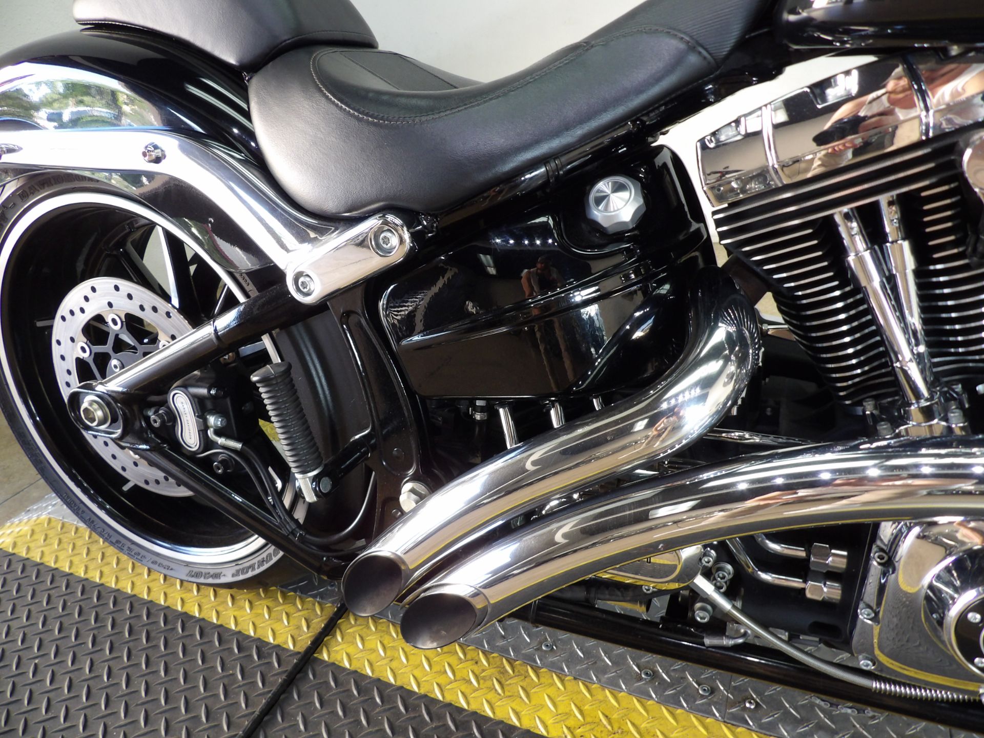 2015 Harley-Davidson Breakout® in Temecula, California - Photo 15