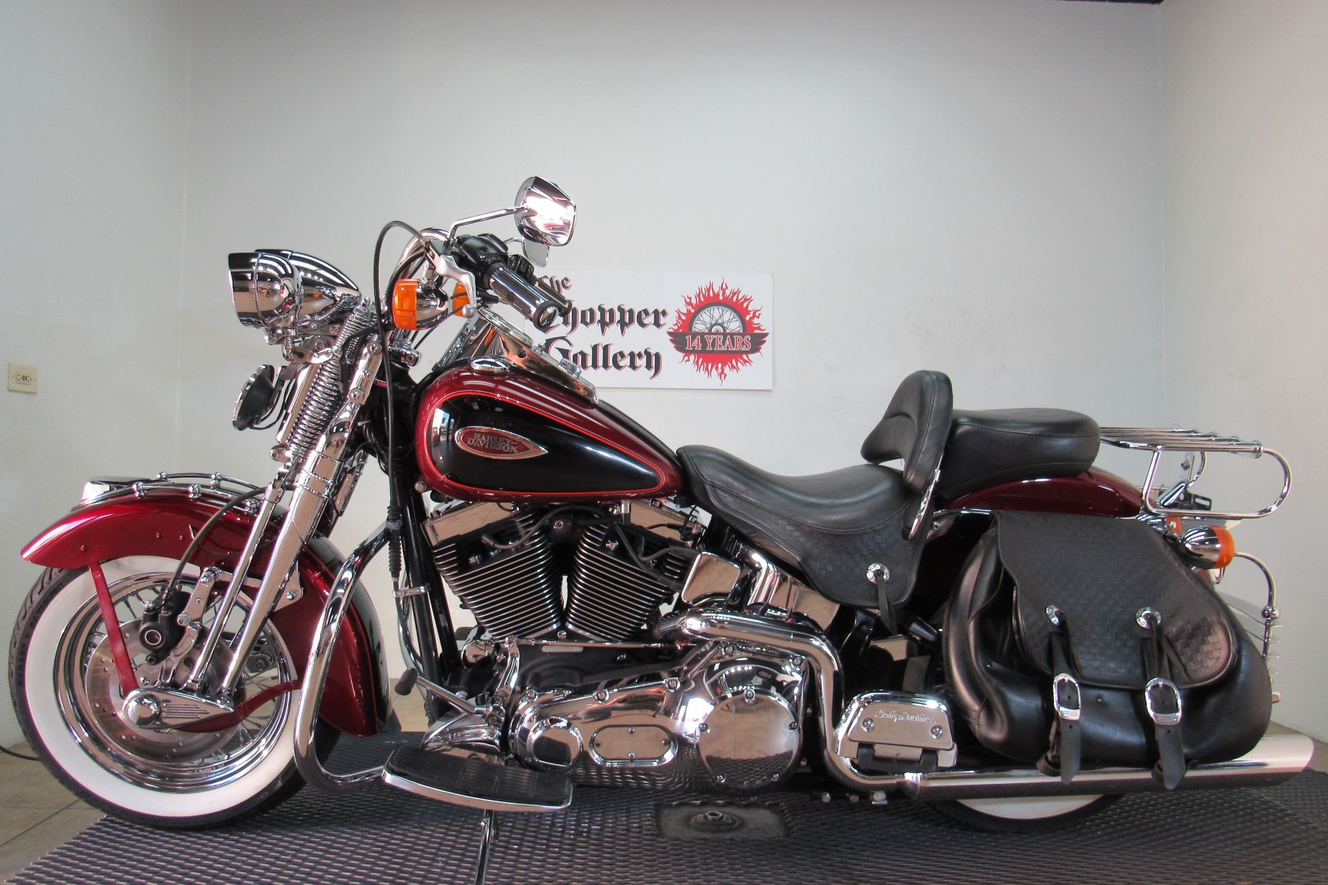 2001 Harley-Davidson Heritage Springer in Temecula, California - Photo 2