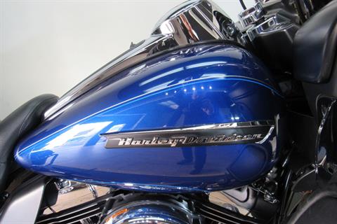 2016 Harley-Davidson Road Glide® Ultra in Temecula, California - Photo 11