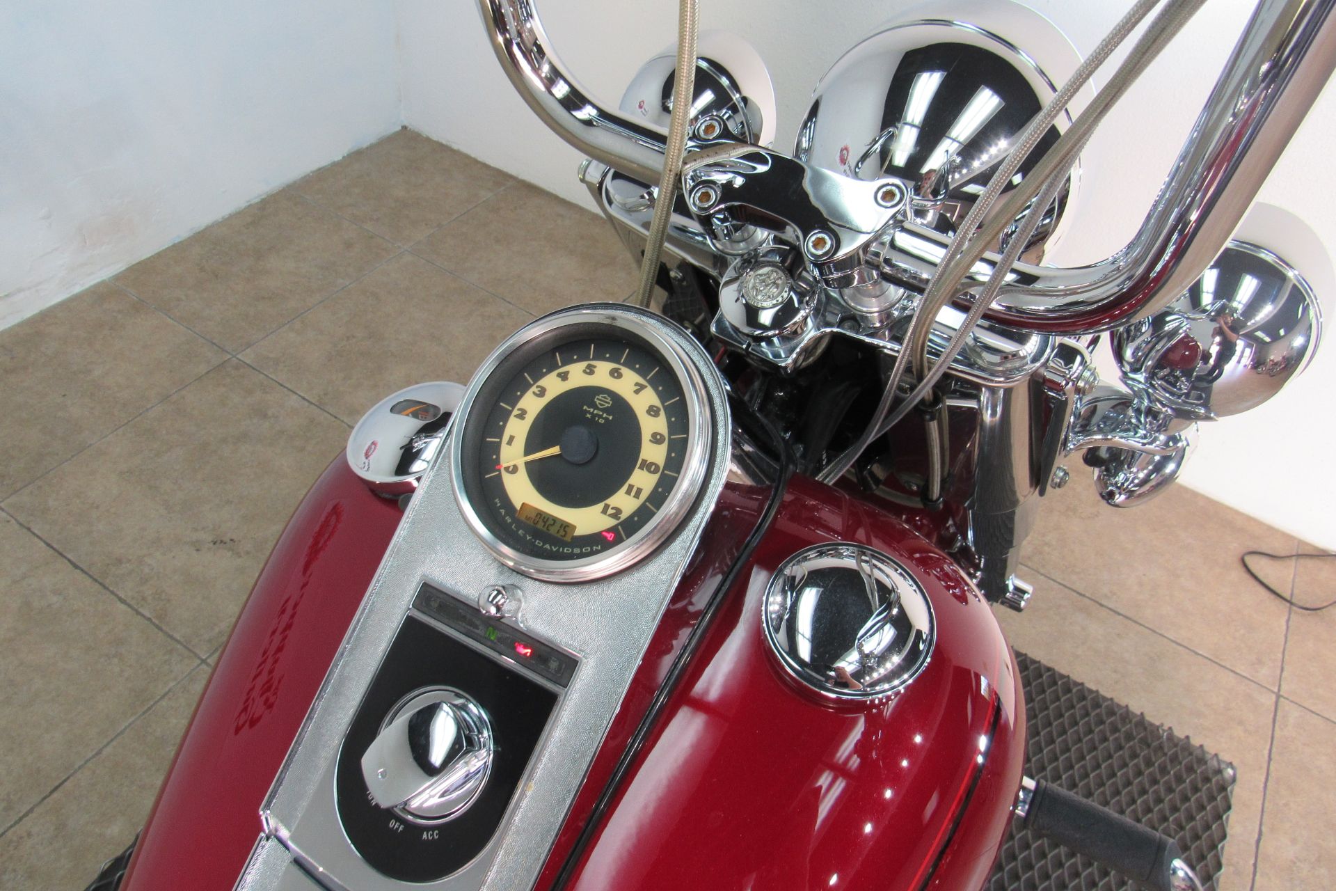 2006 Harley-Davidson Softail® Deluxe in Temecula, California - Photo 27