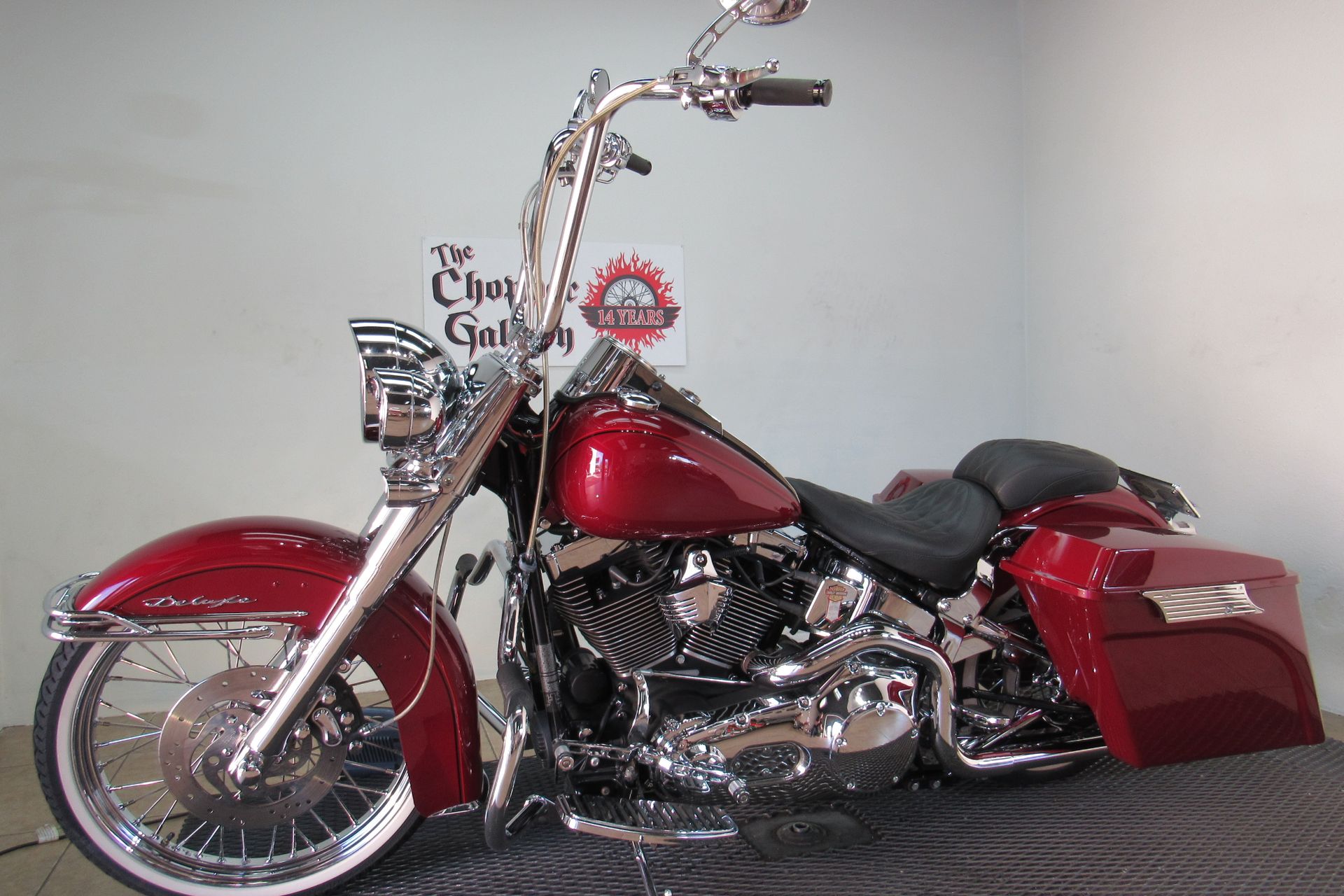 2006 Harley-Davidson Softail® Deluxe in Temecula, California - Photo 4