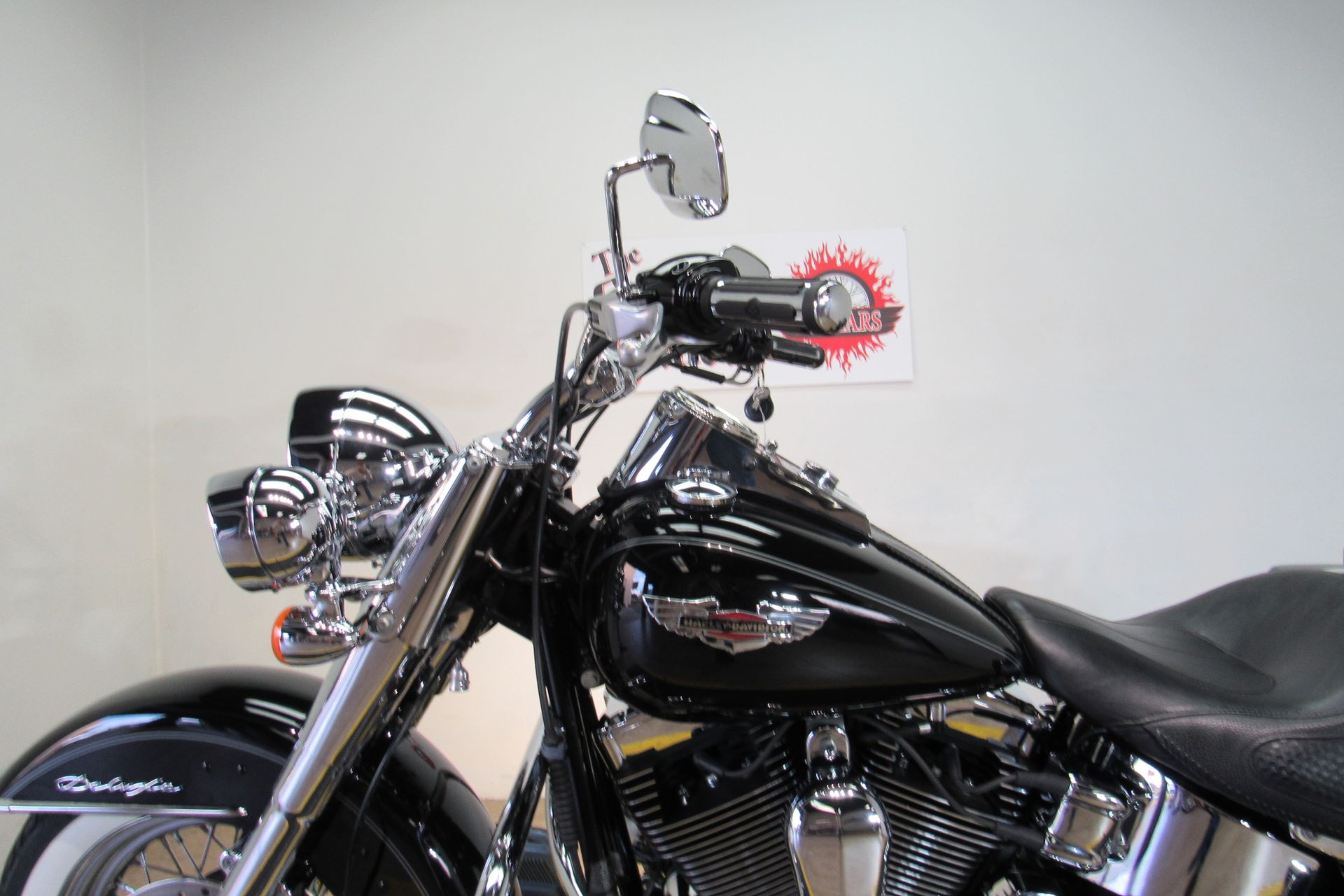 2010 Harley-Davidson Softail® Deluxe in Temecula, California - Photo 10