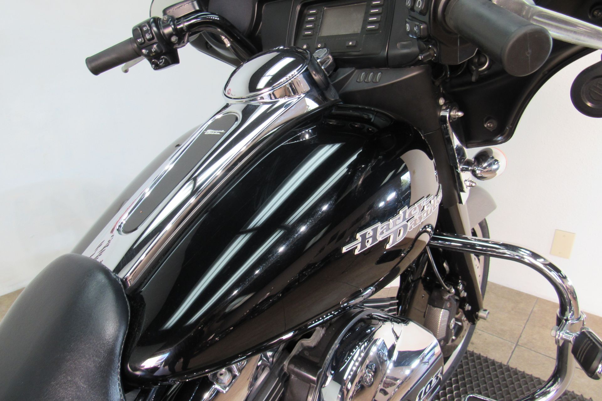 2015 Harley-Davidson Street Glide® in Temecula, California - Photo 25