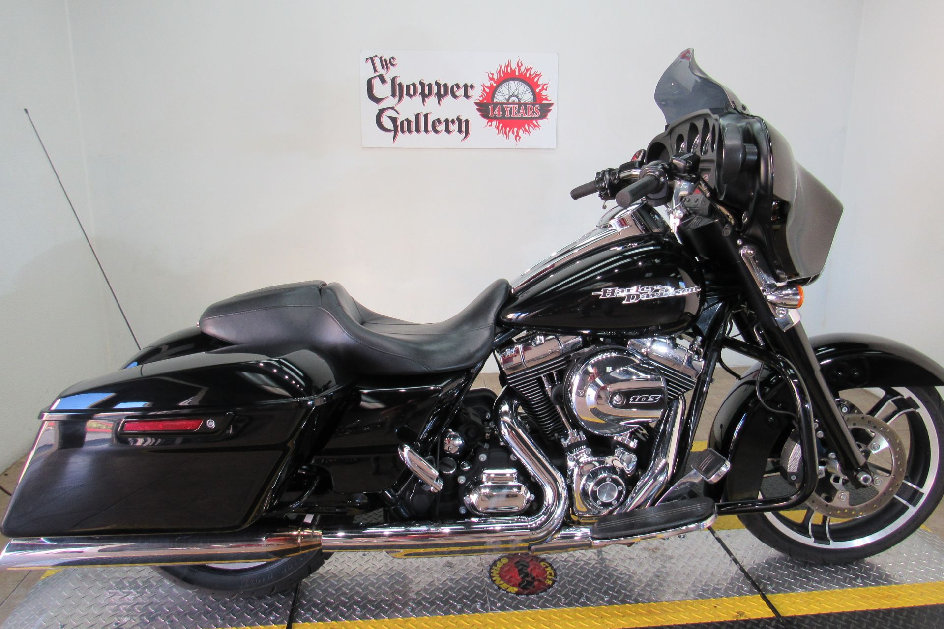 2015 Harley-Davidson Street Glide® in Temecula, California - Photo 5