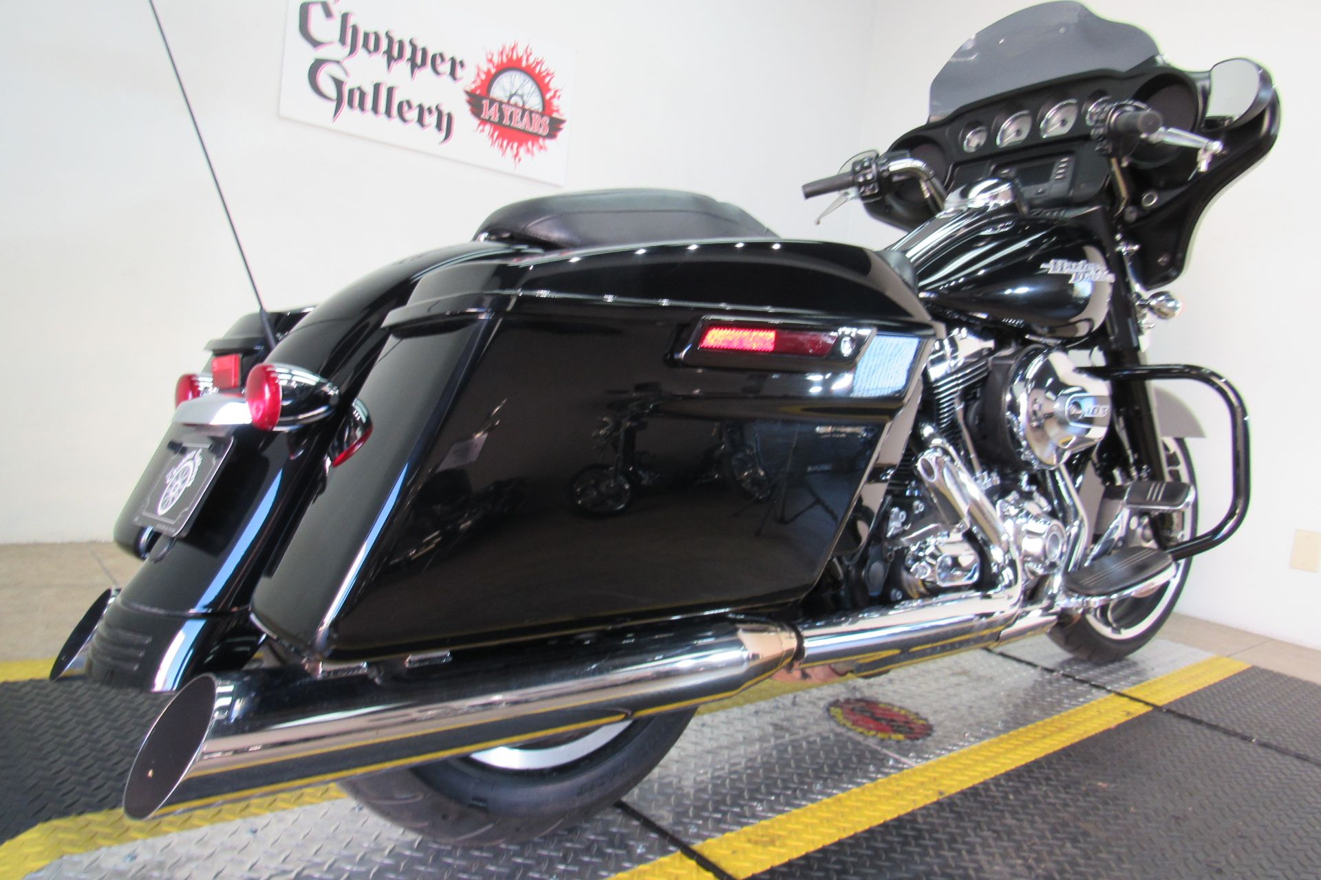2015 Harley-Davidson Street Glide® in Temecula, California - Photo 24