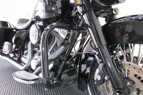 2011 Harley-Davidson Police Road King® in Temecula, California - Photo 14