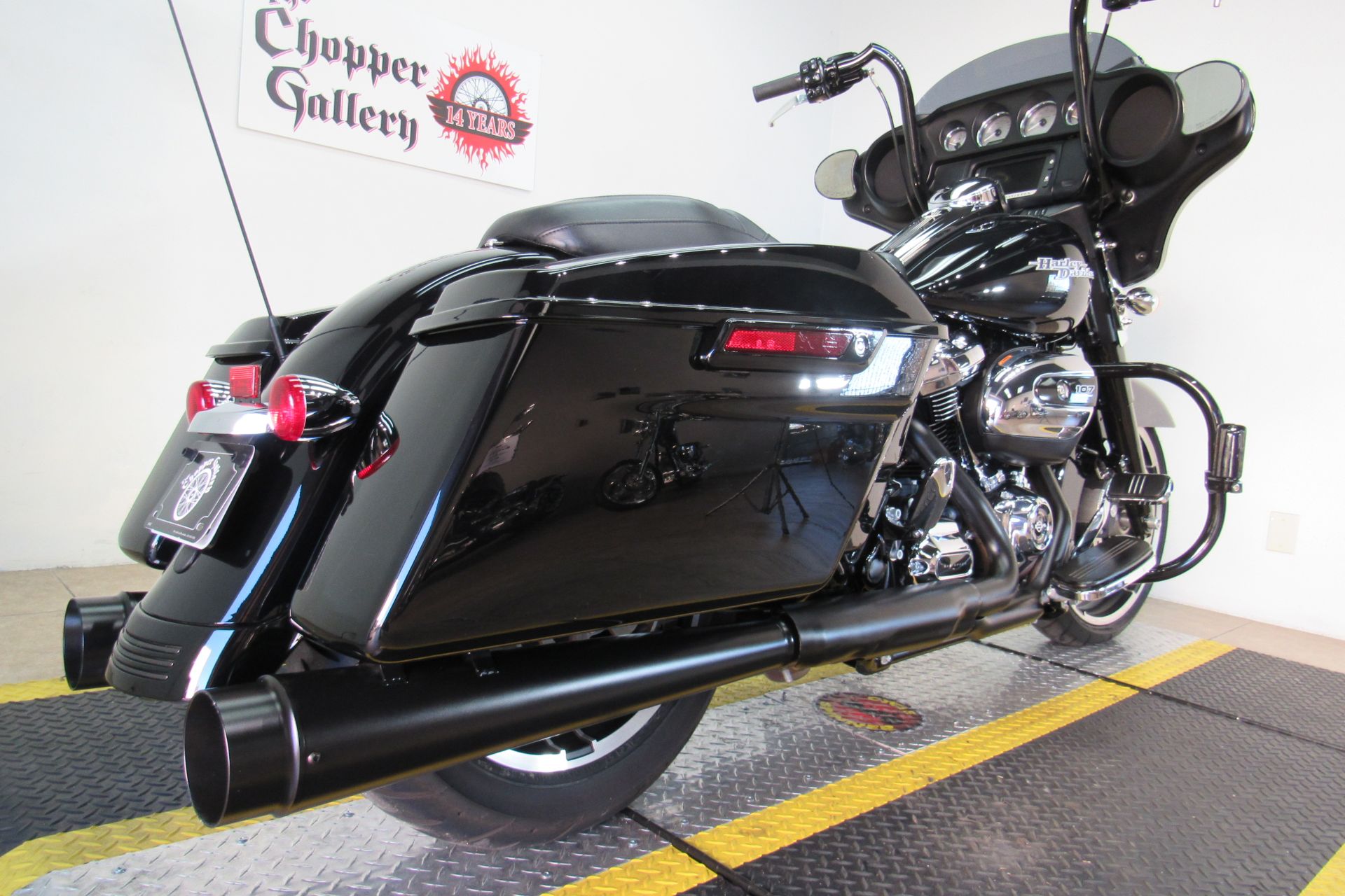 2018 Harley-Davidson Street Glide® in Temecula, California - Photo 36