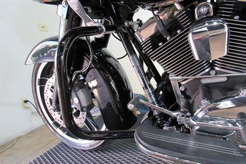 2015 Harley-Davidson Road Glide® Special in Temecula, California - Photo 32