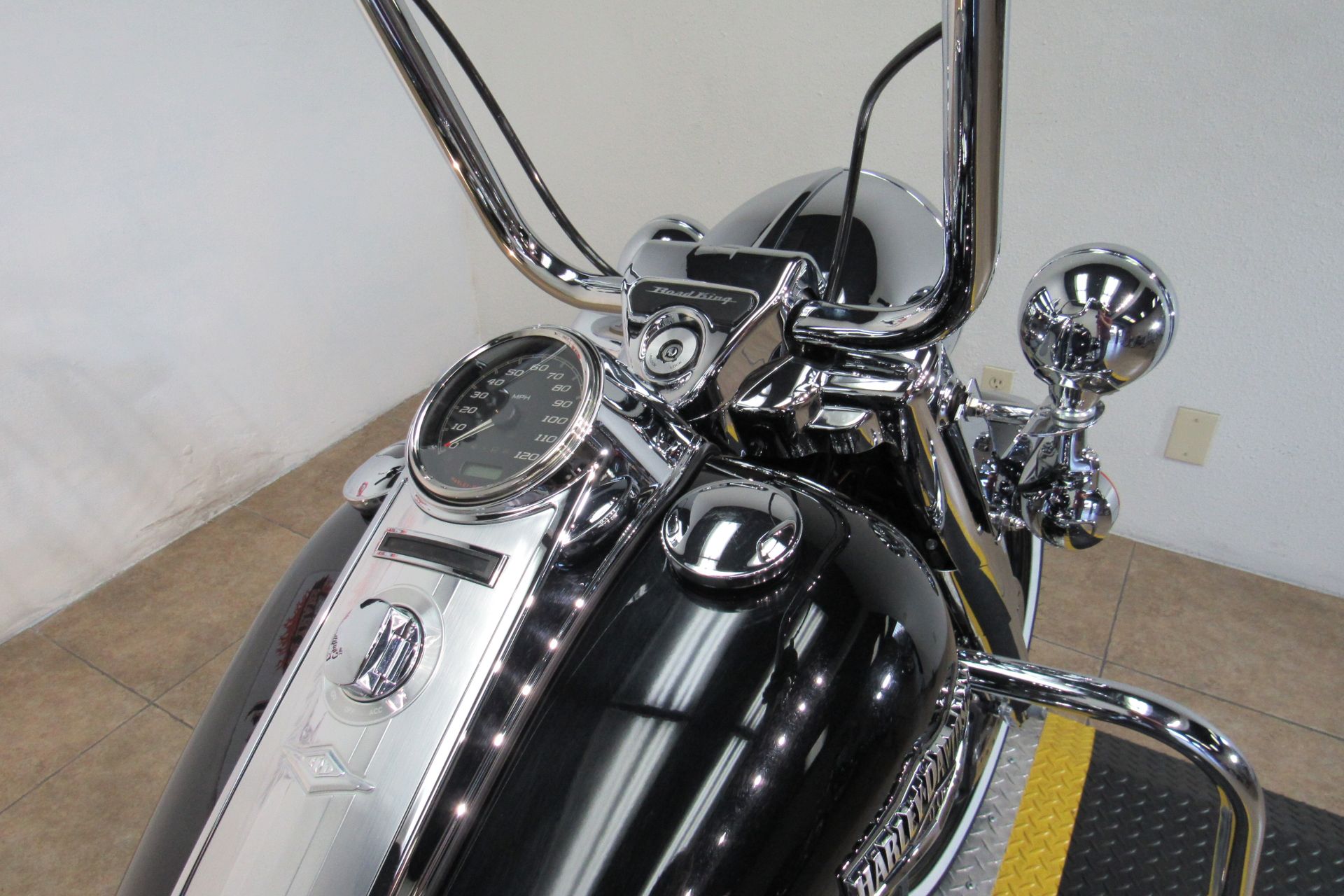 2021 Harley-Davidson Road King® in Temecula, California - Photo 30