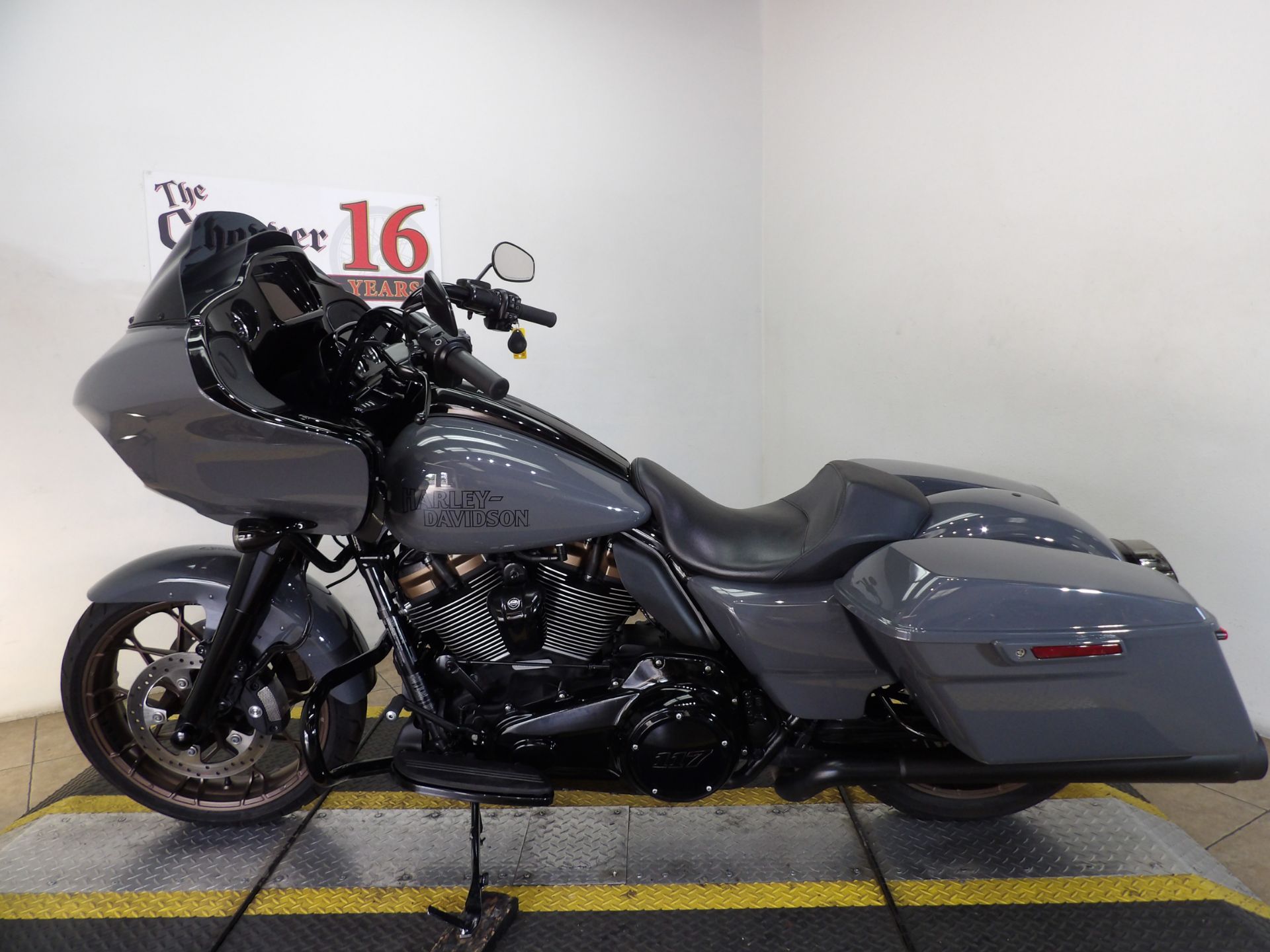 2022 Harley-Davidson Road Glide® ST in Temecula, California - Photo 7