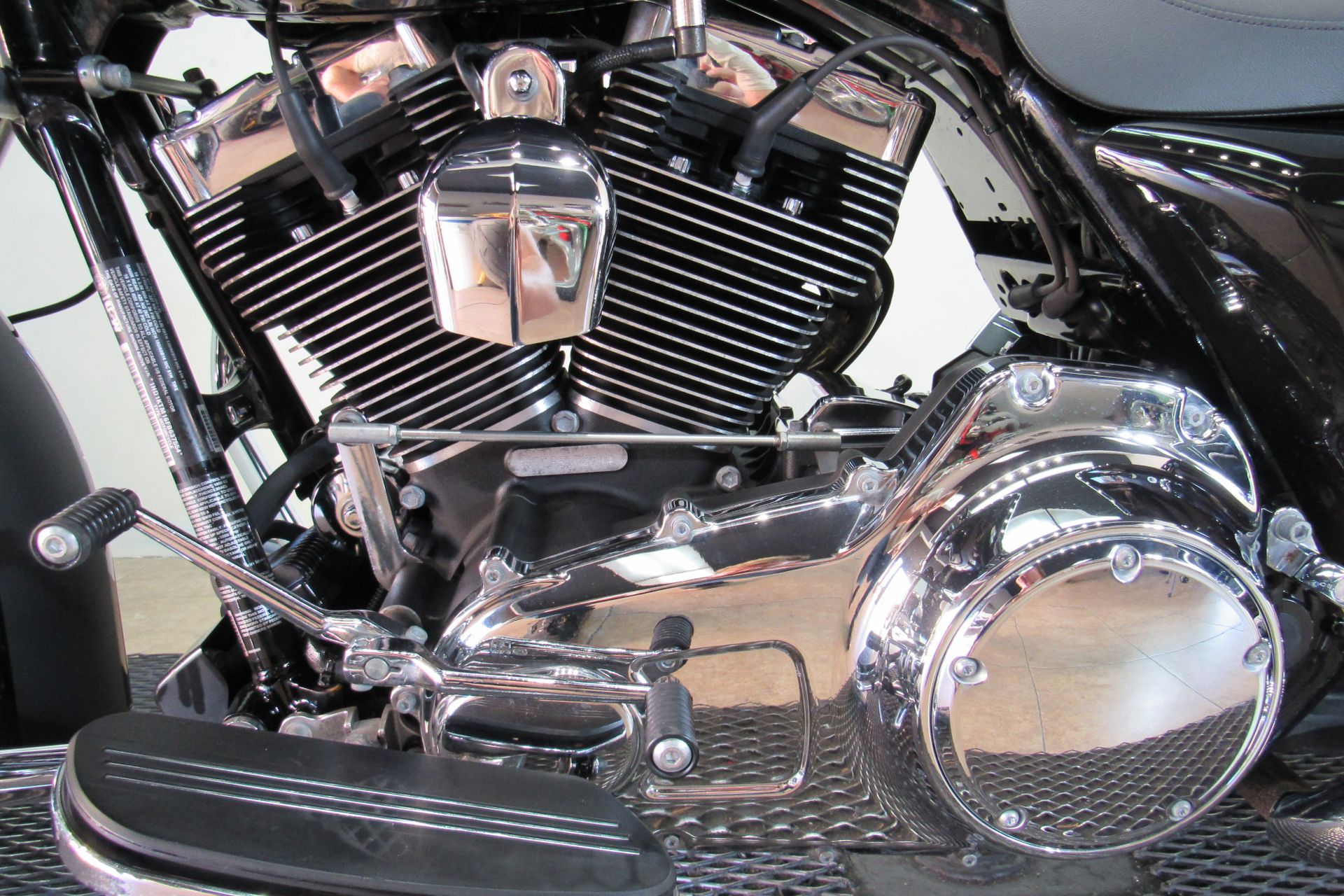 2015 Harley-Davidson Road Glide® Special in Temecula, California - Photo 12