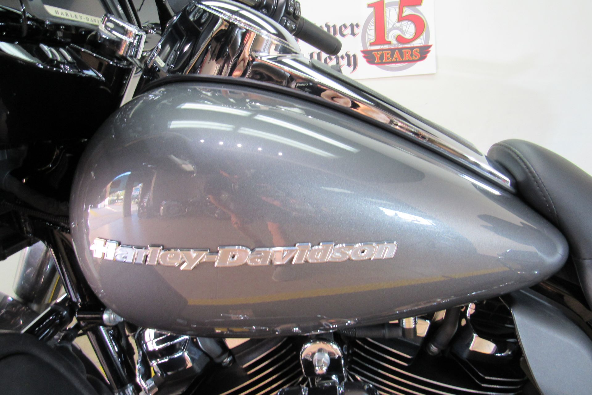 2018 Harley-Davidson Ultra Limited Anniversary in Temecula, California - Photo 8