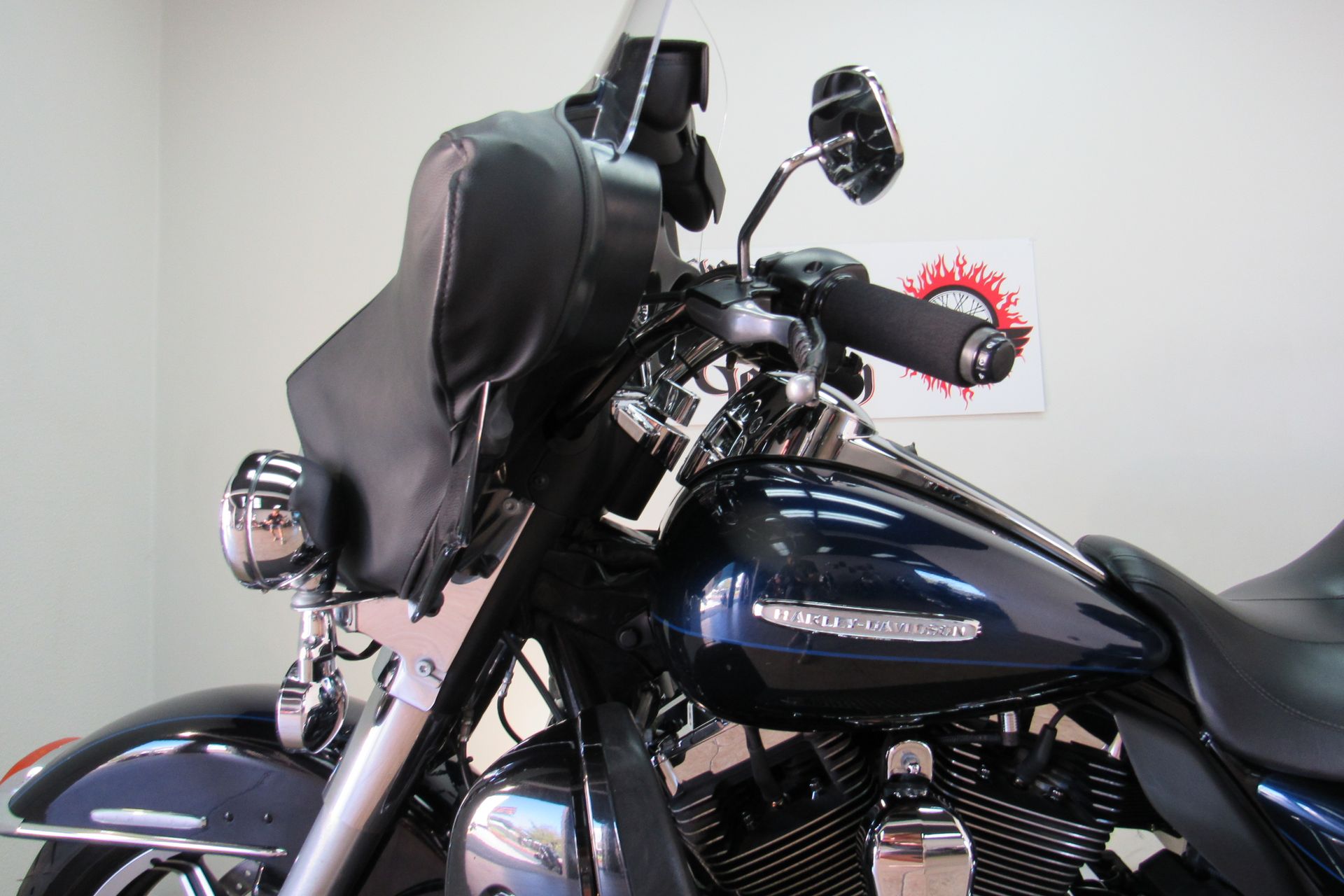 2012 Harley-Davidson Electra Glide® Ultra Limited in Temecula, California - Photo 10