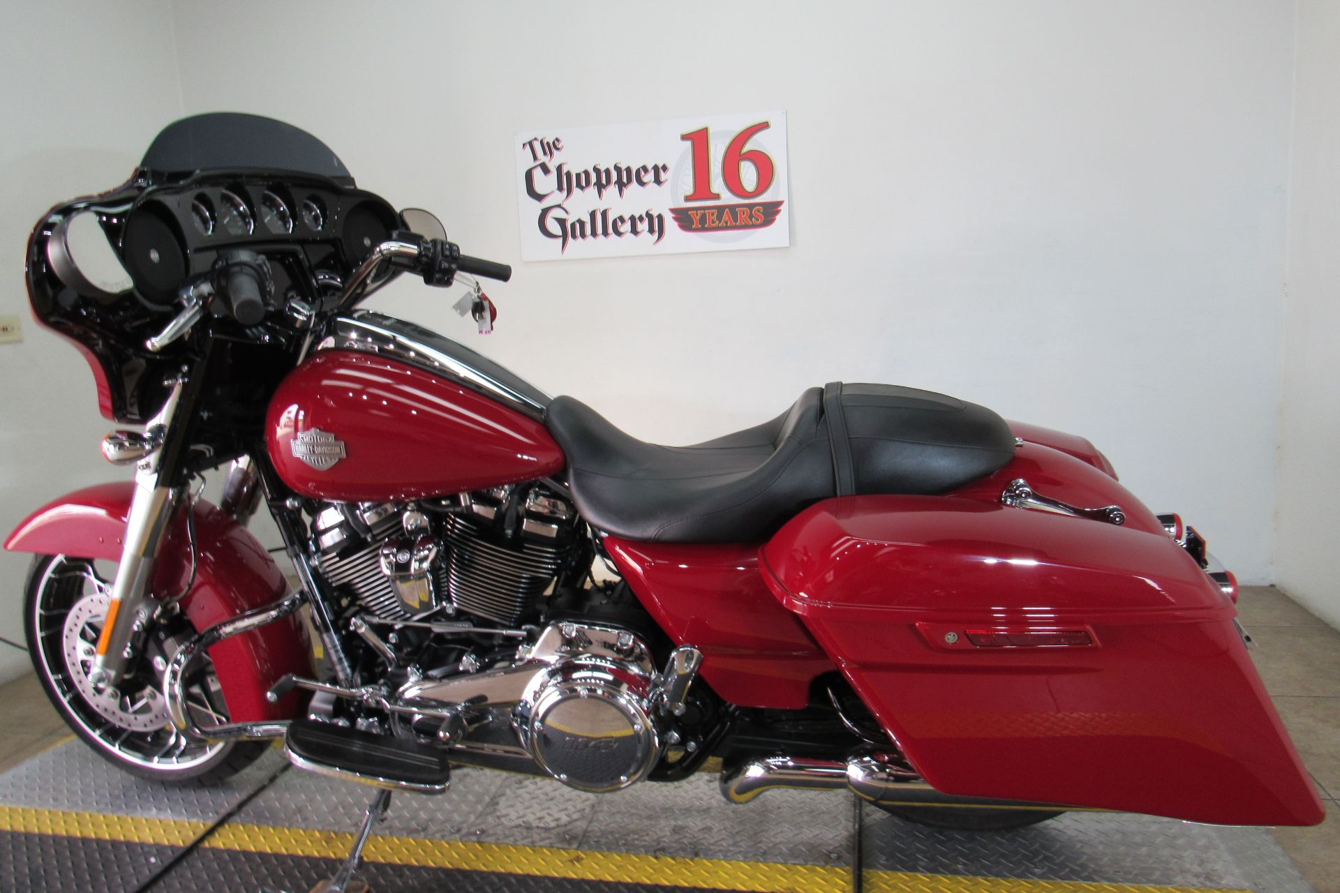 2021 Harley-Davidson Street Glide® Special in Temecula, California - Photo 10