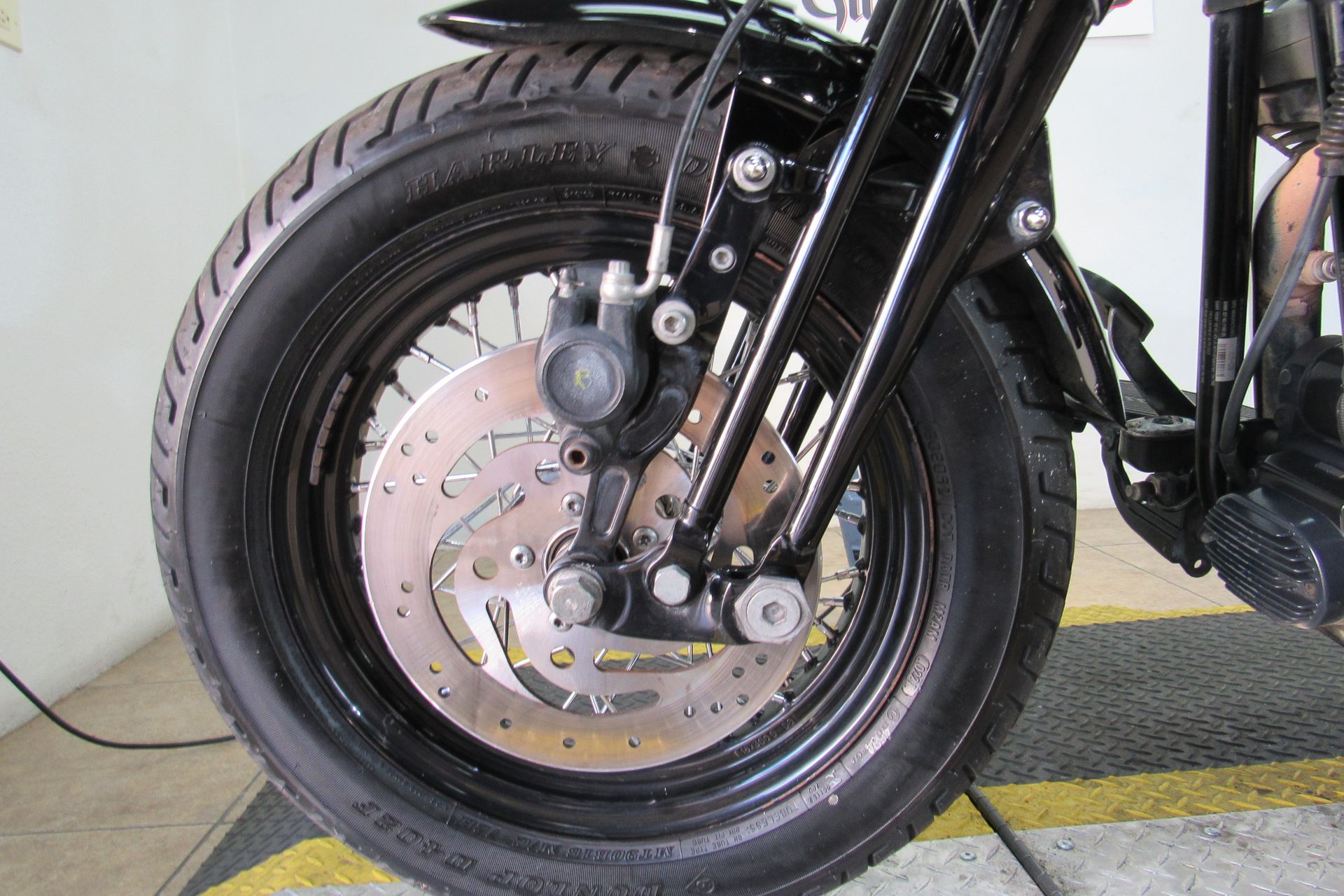 2008 Harley-Davidson Softail® Cross Bones™ in Temecula, California - Photo 18