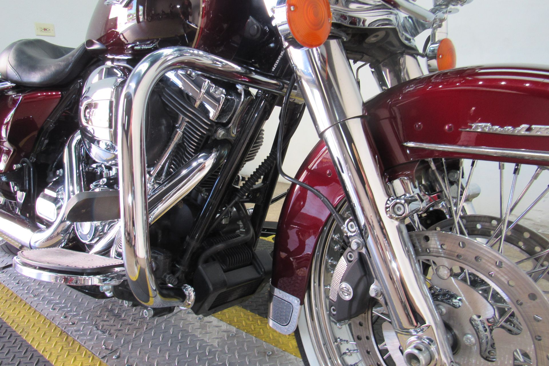 2015 Harley-Davidson Road King® in Temecula, California - Photo 17