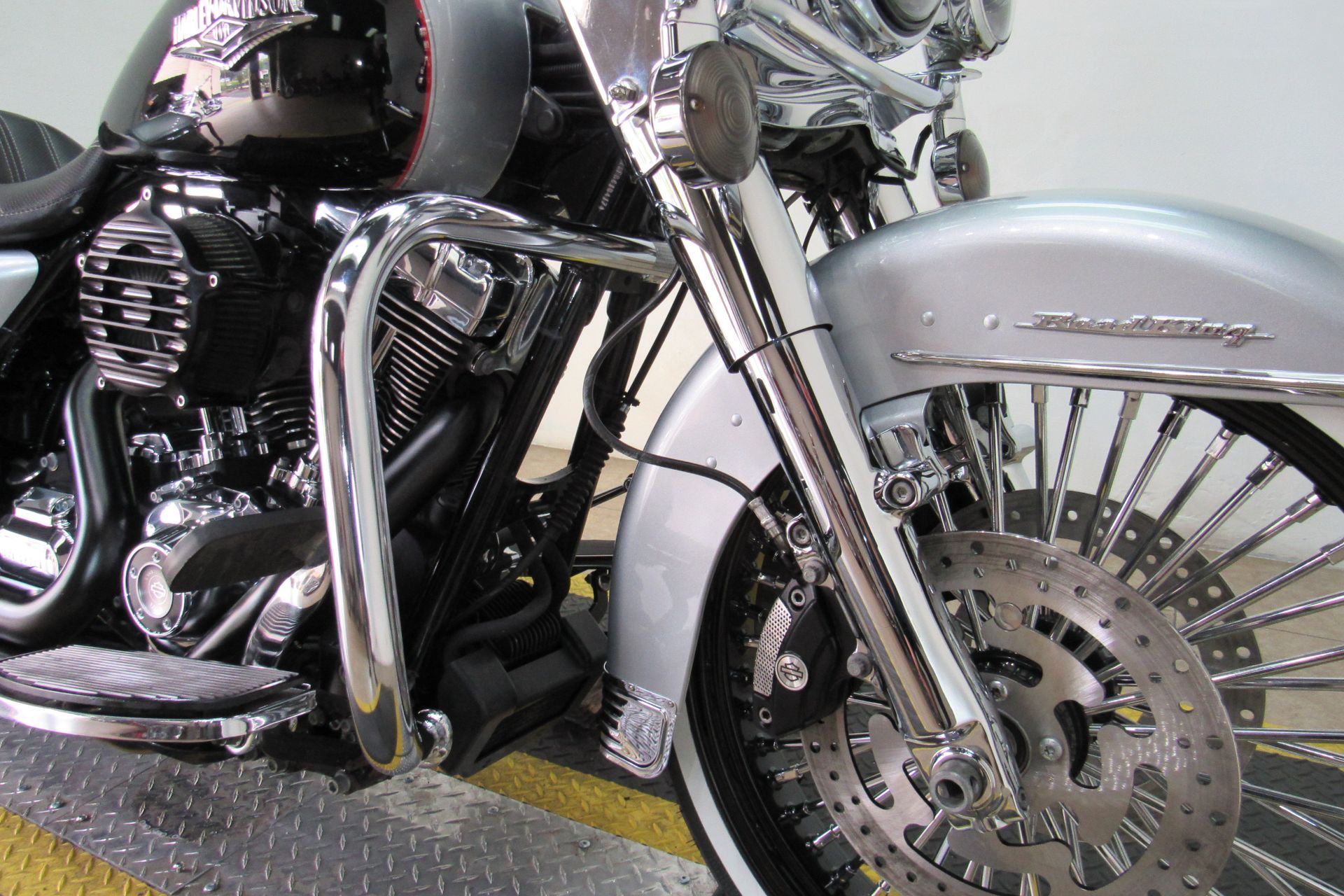 2015 Harley-Davidson Road King® in Temecula, California - Photo 19