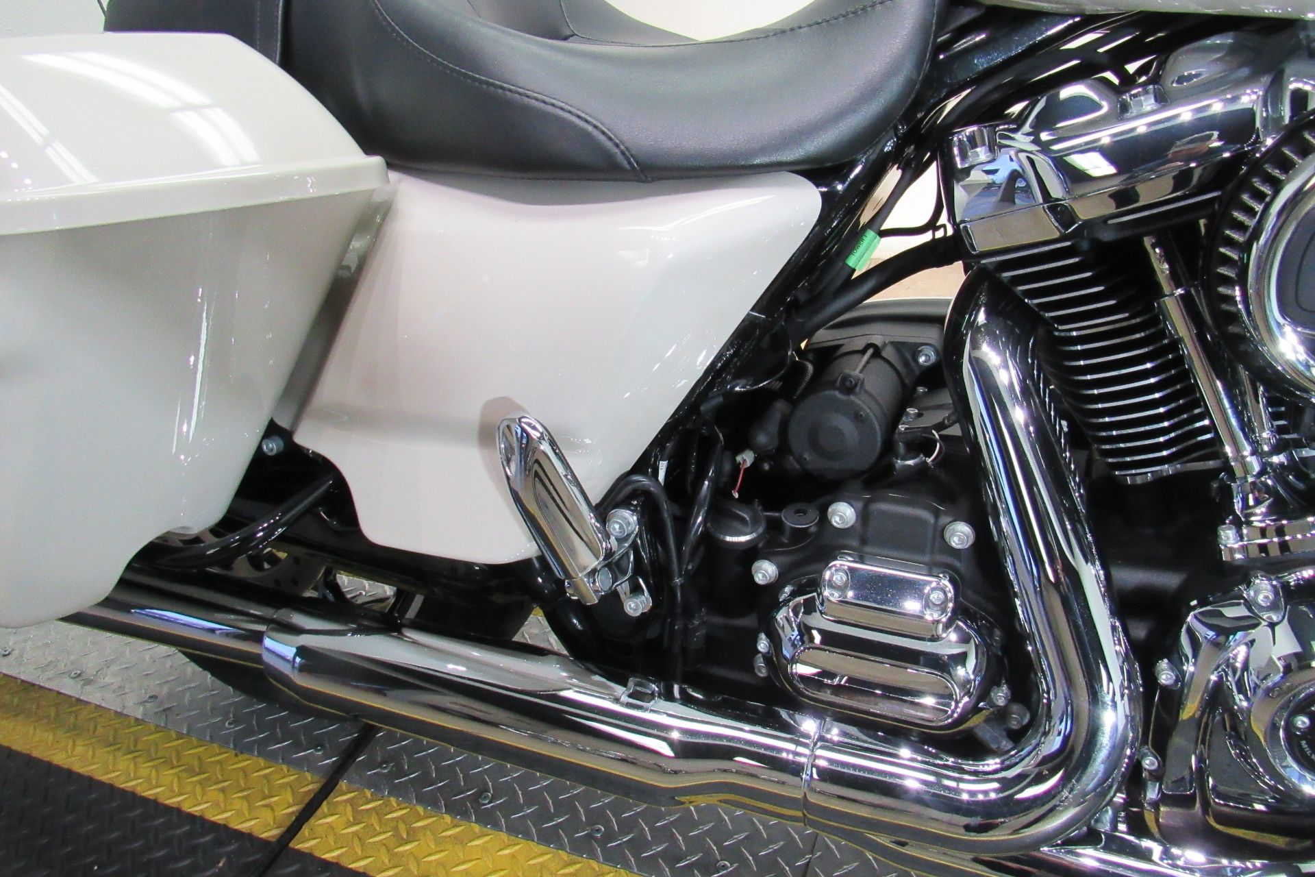 2022 Harley-Davidson Street Glide® Special in Temecula, California - Photo 17
