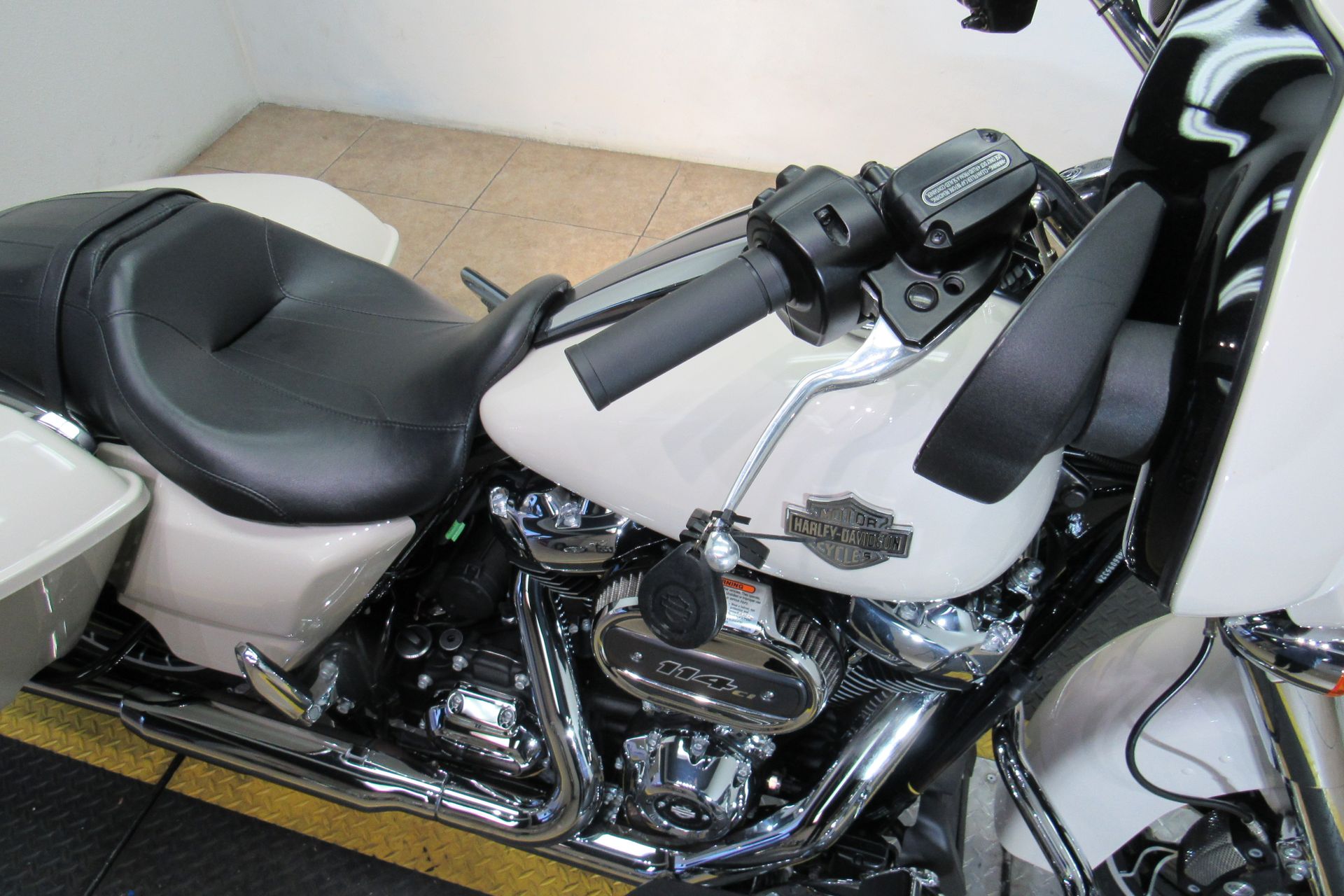 2022 Harley-Davidson Street Glide® Special in Temecula, California - Photo 23