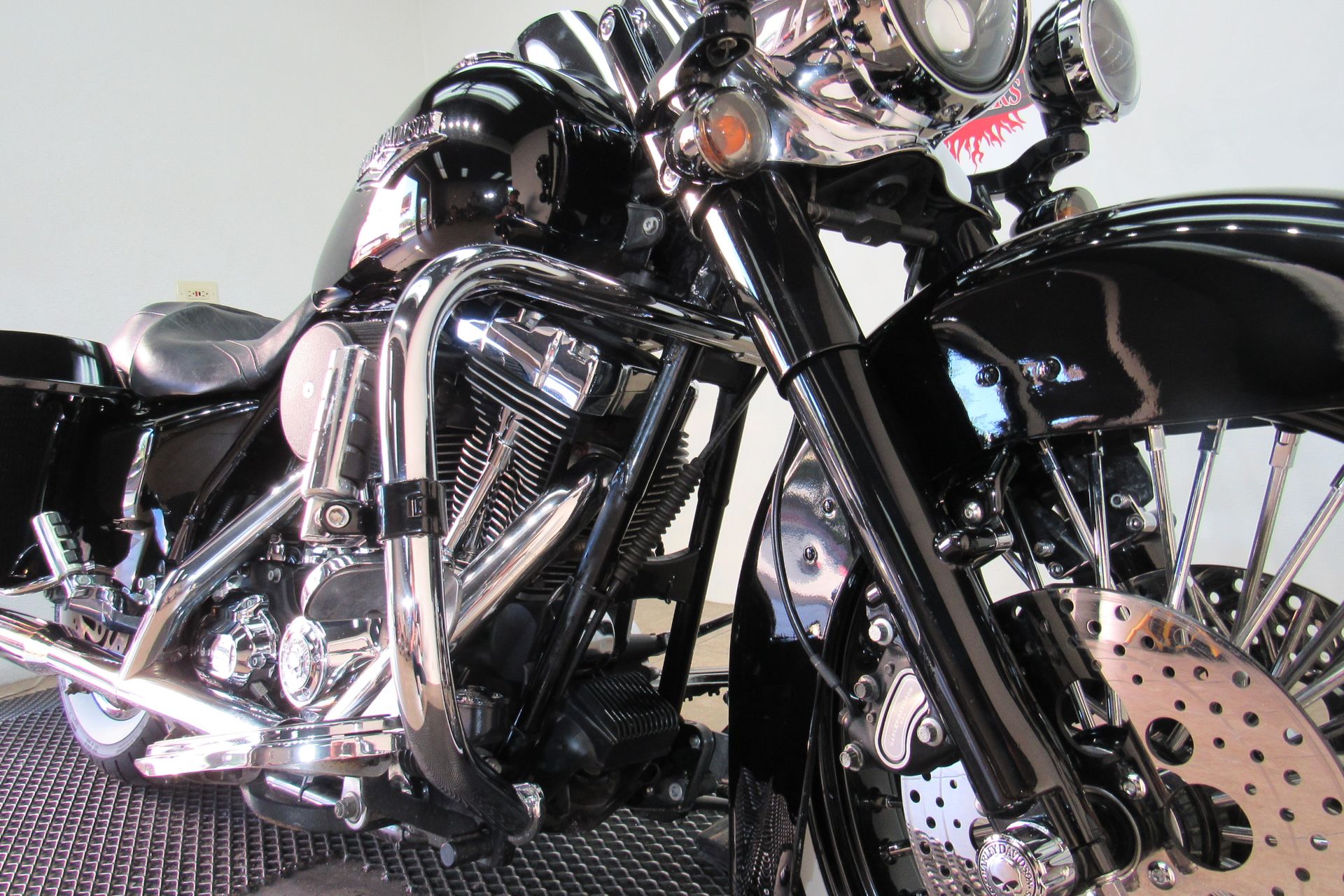 2007 Harley-Davidson FLHRS Road King® Custom in Temecula, California - Photo 14