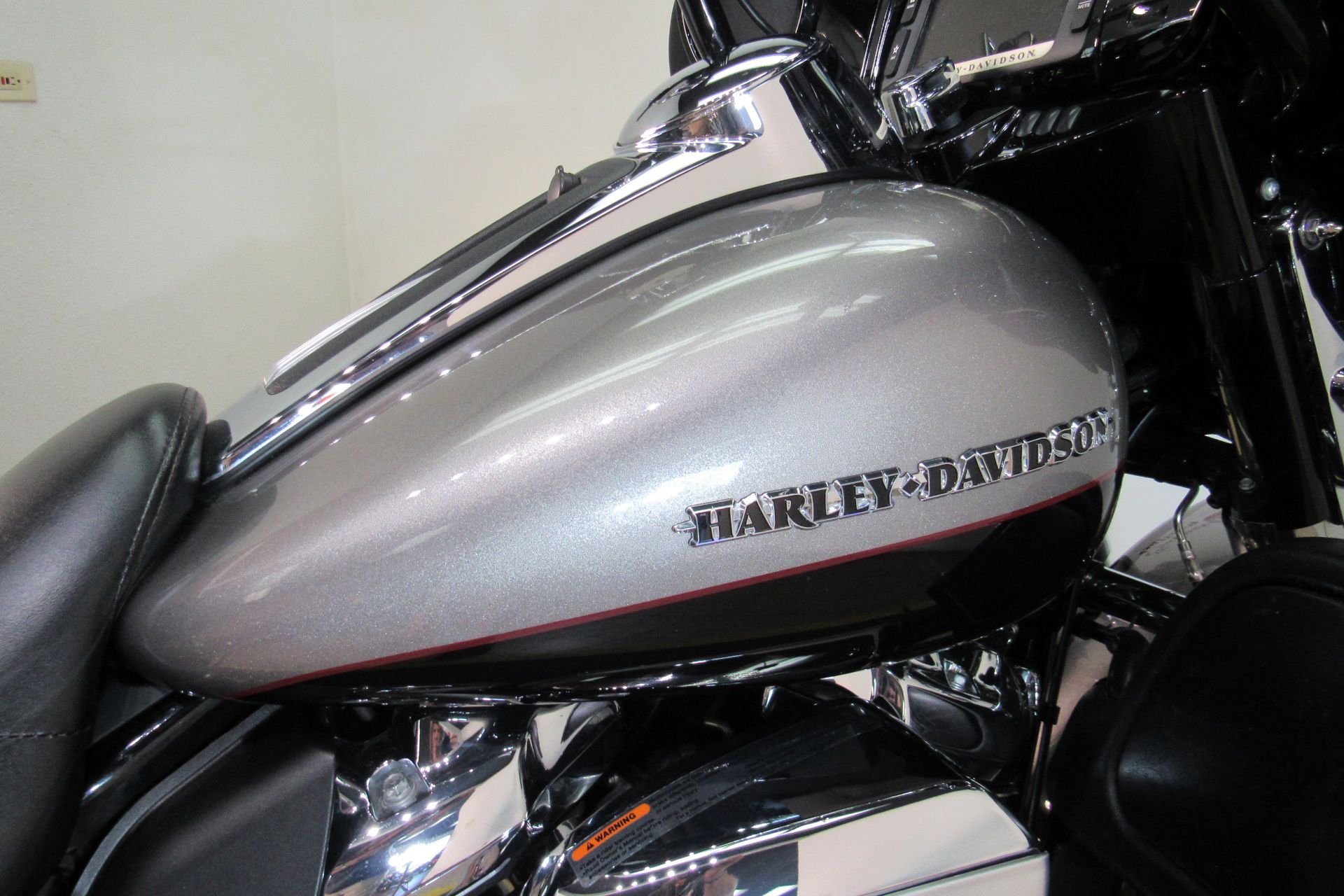 2017 Harley-Davidson Electra Glide® Ultra Classic® in Temecula, California - Photo 24