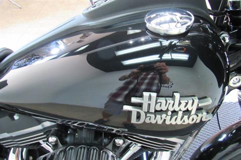 2015 Harley-Davidson Street Bob® in Temecula, California - Photo 14