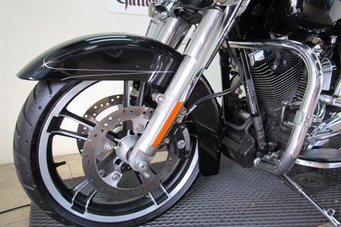2014 Harley-Davidson Street Glide® Special in Temecula, California - Photo 33