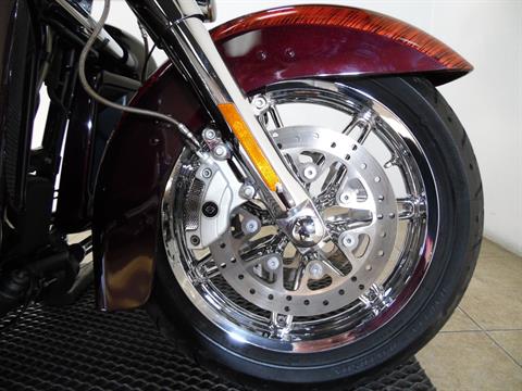 2014 Harley-Davidson CVO™ Limited in Temecula, California - Photo 15