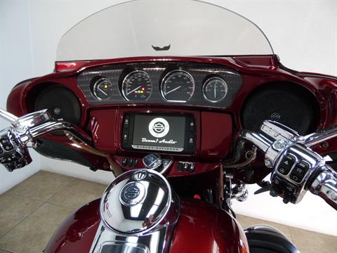 2014 Harley-Davidson CVO™ Limited in Temecula, California - Photo 20
