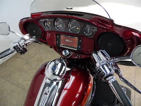 2014 Harley-Davidson CVO™ Limited in Temecula, California - Photo 22