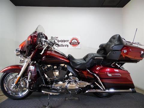 2014 Harley-Davidson CVO™ Limited in Temecula, California - Photo 2