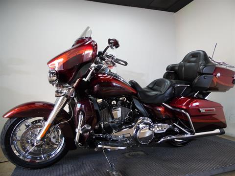 2014 Harley-Davidson CVO™ Limited in Temecula, California - Photo 4