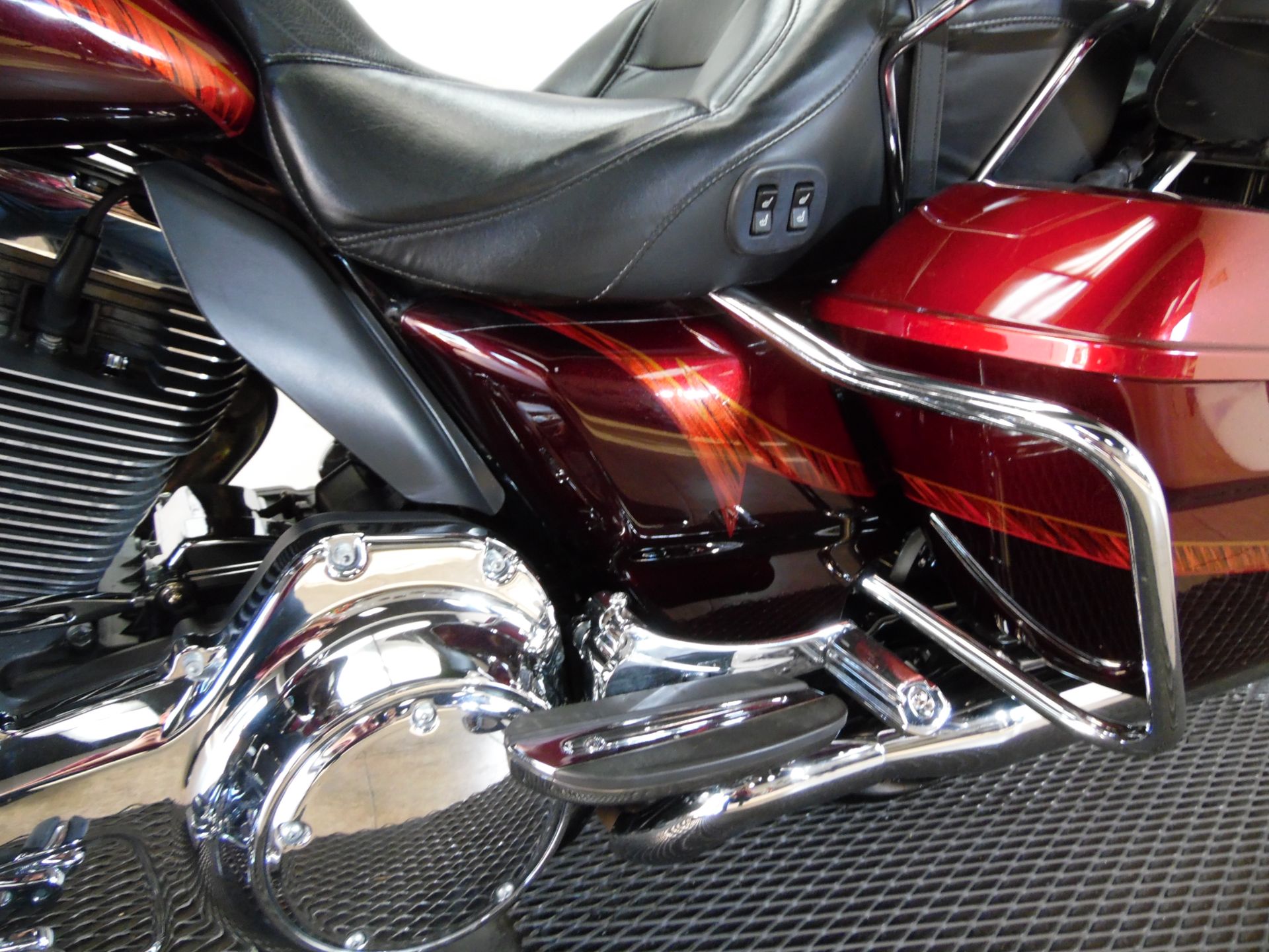 2014 Harley-Davidson CVO™ Limited in Temecula, California - Photo 31