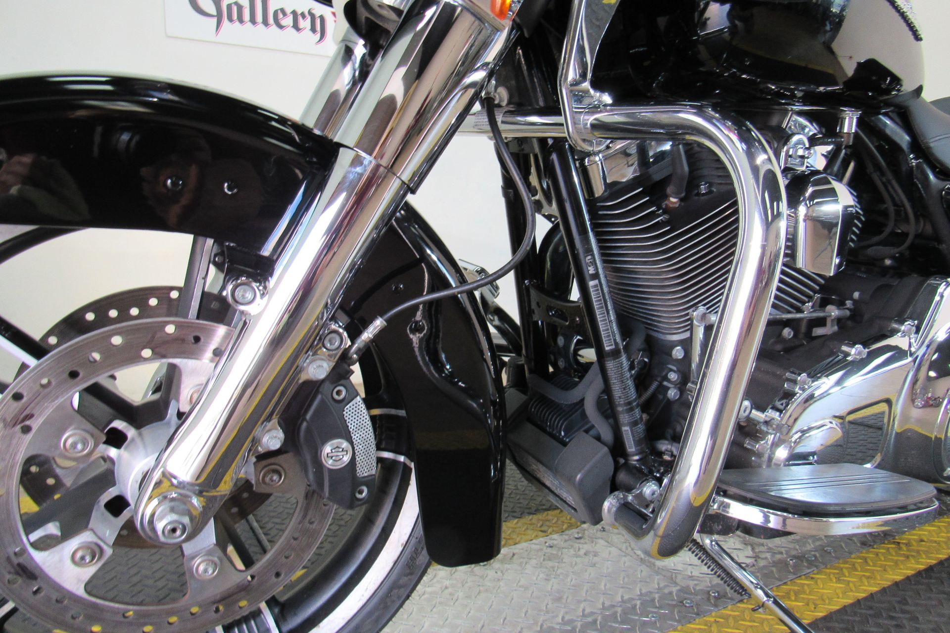 2016 Harley-Davidson Road Glide® in Temecula, California - Photo 18